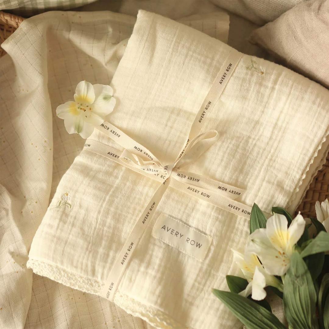 Avery Row Embroidered Muslin Blanket - Wild Chamomile - Image 4