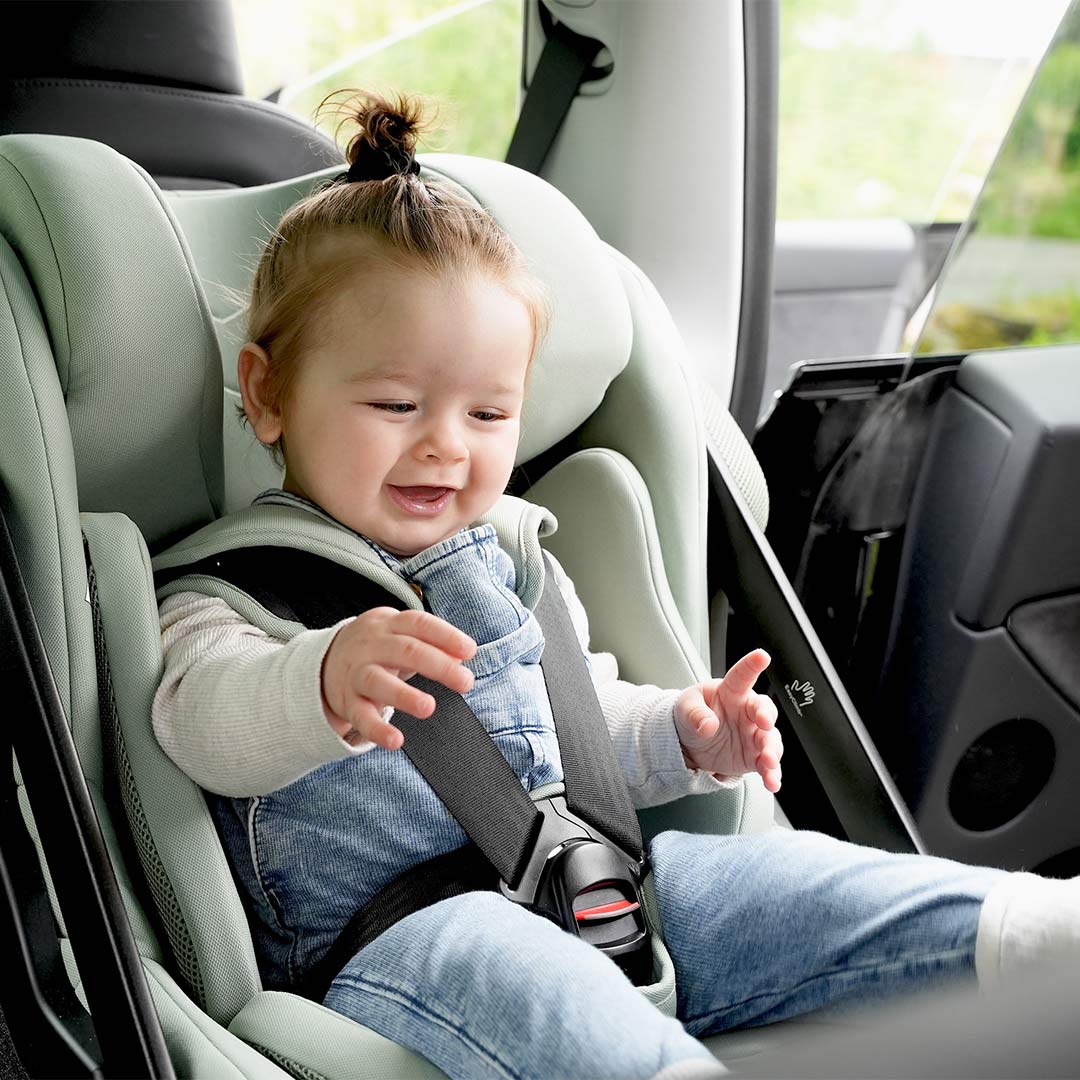 Axkid ONE 3 Car Seat - Coastal Storm Black - Image 5