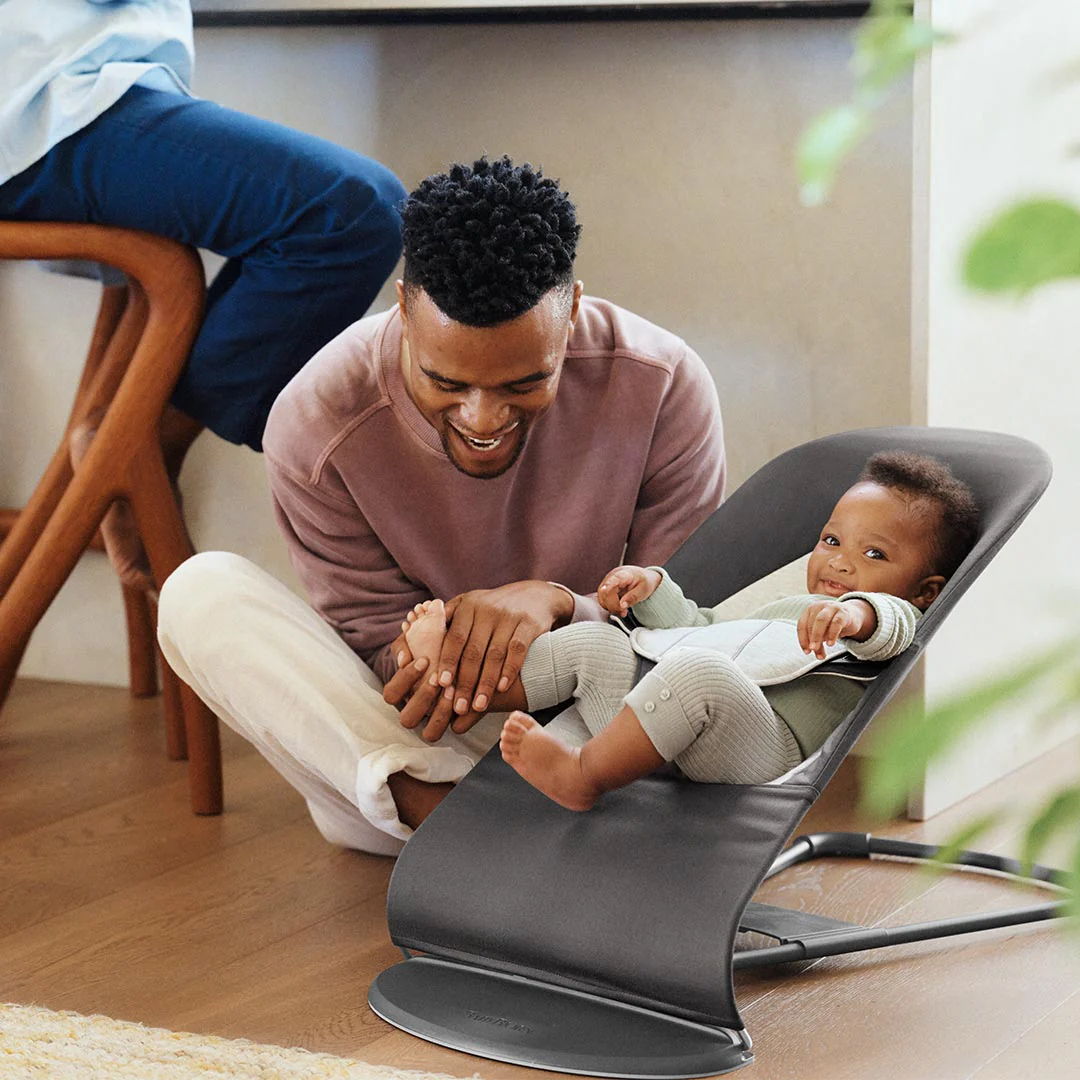 BabyBjorn Balance Woven Baby Bouncer - Black Frame - Dark Grey/Grey - Image 3