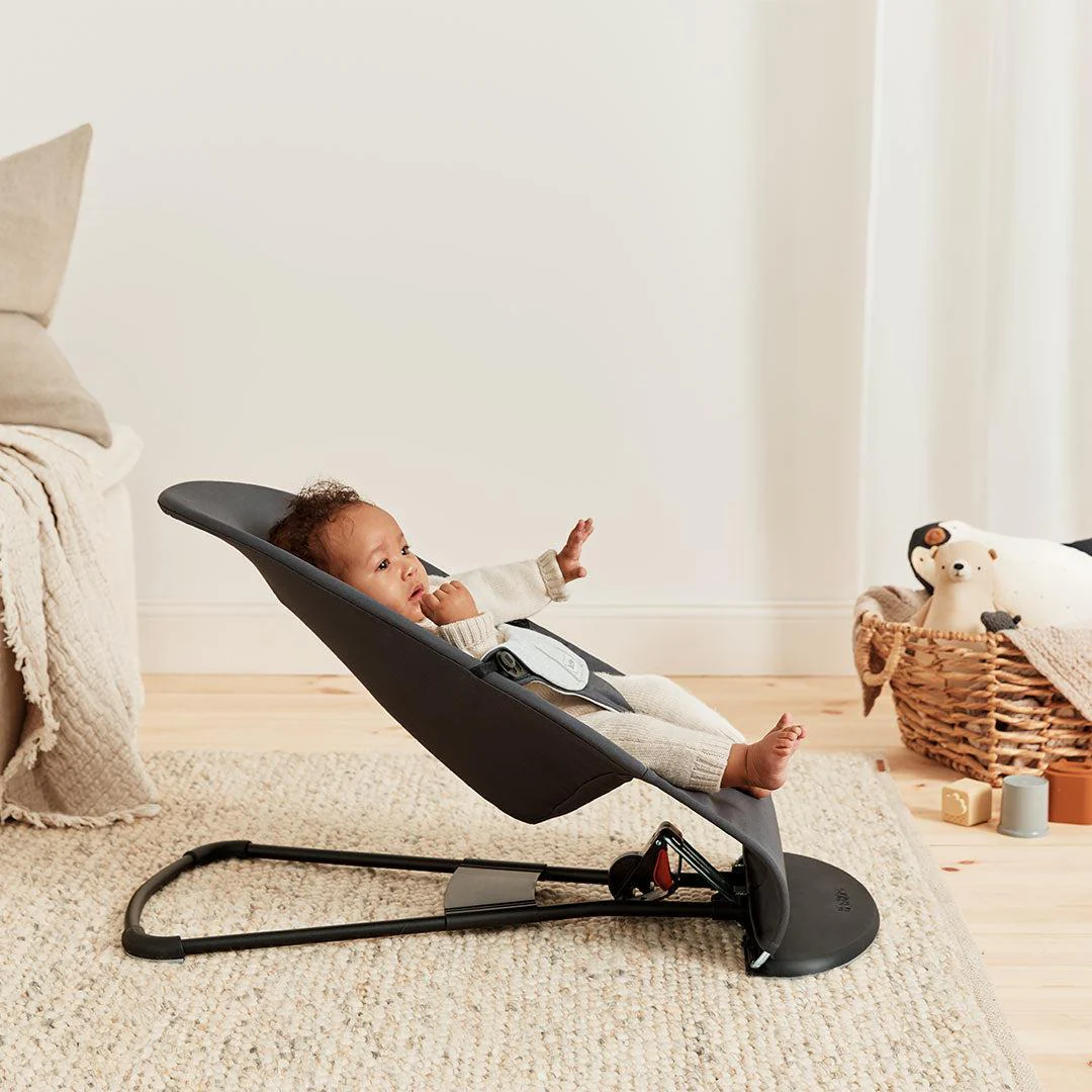 BabyBjorn Balance Woven Baby Bouncer - Black Frame - Dark Grey/Grey - Image 4
