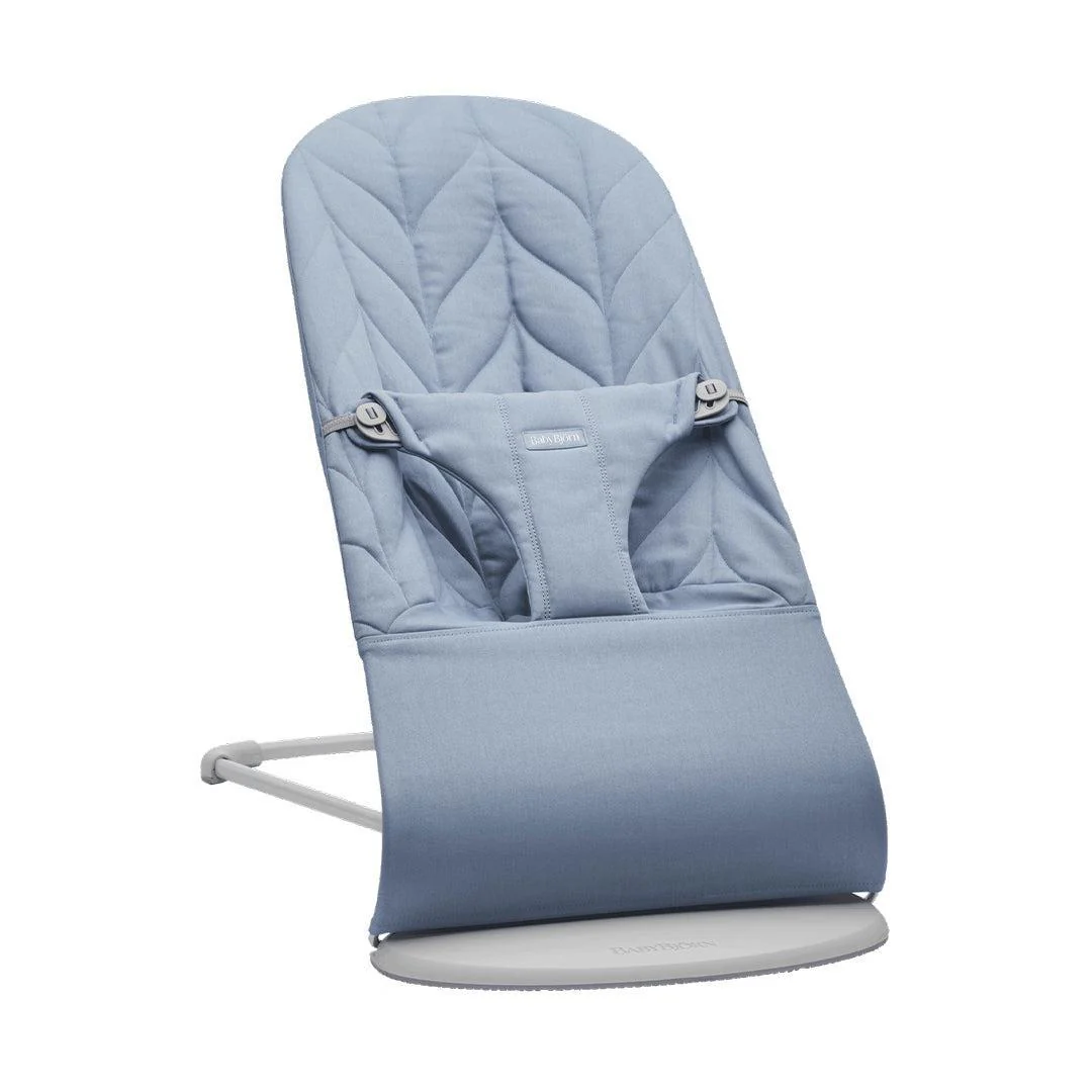 BabyBjörn Bliss Woven Petal Quilt Baby Bouncer - Blue