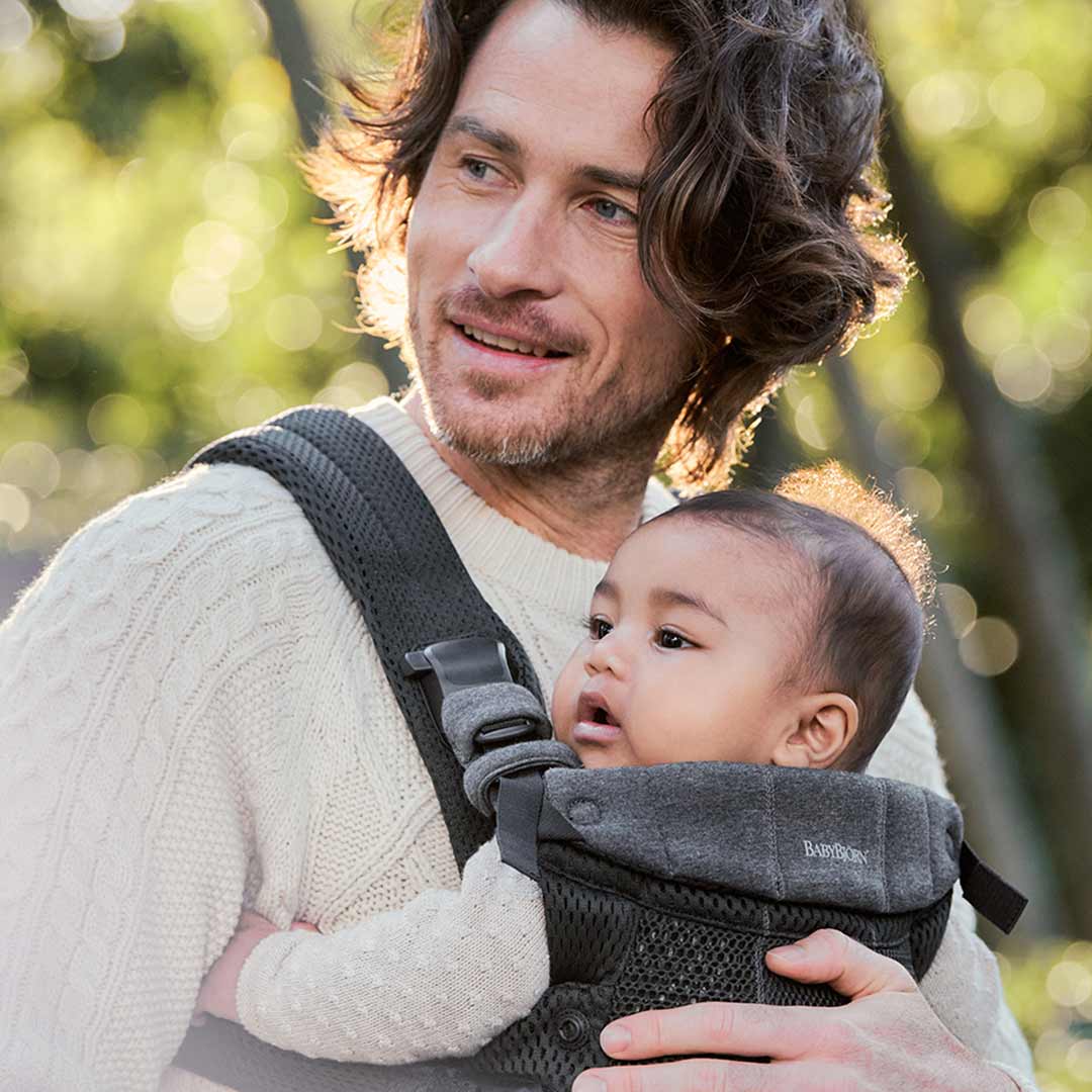 BabyBjörn Harmony 3D Mesh/Jersey Baby Carrier - Black - Image 7