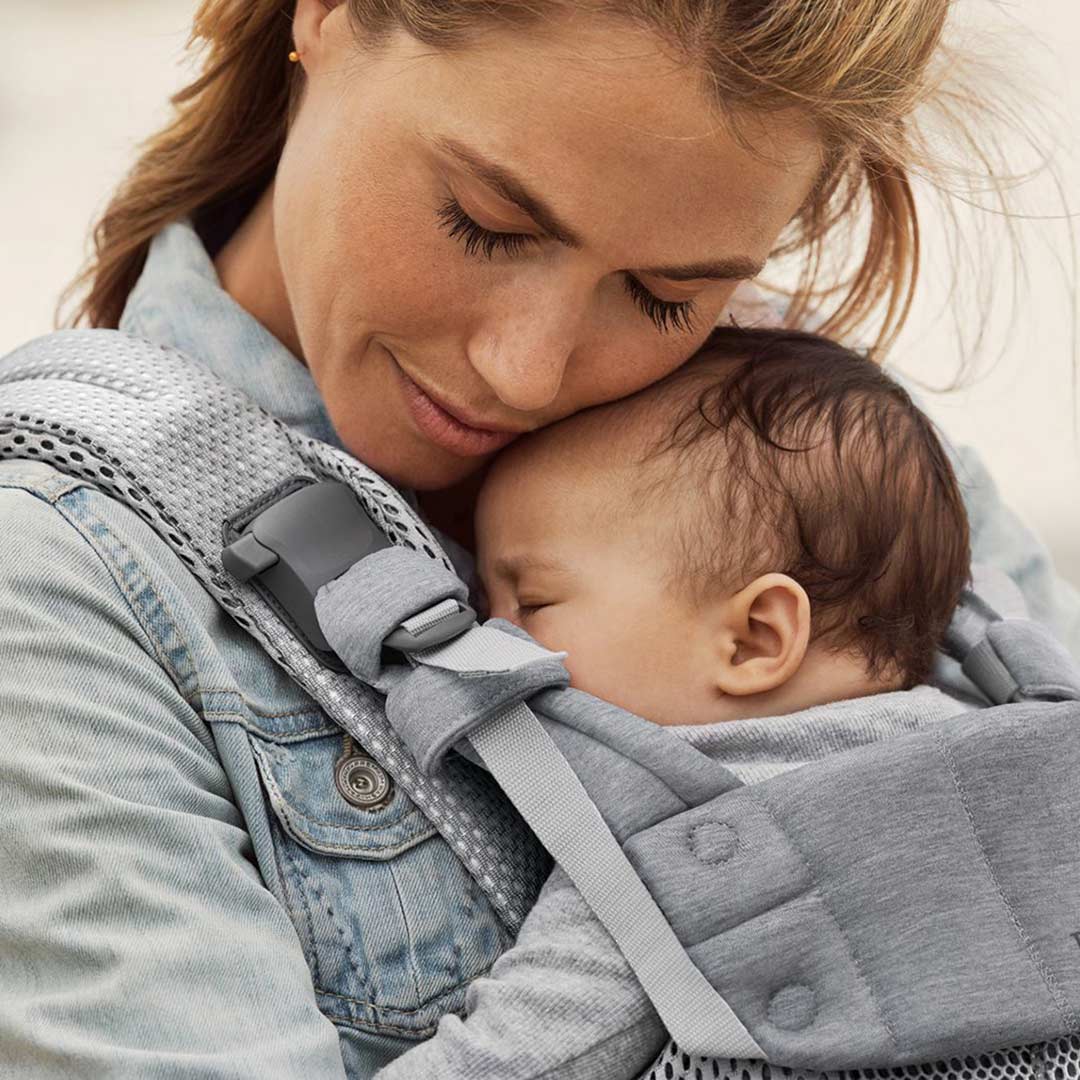 BabyBjorn Harmony 3D Mesh Baby Carrier - Silver - Image 11