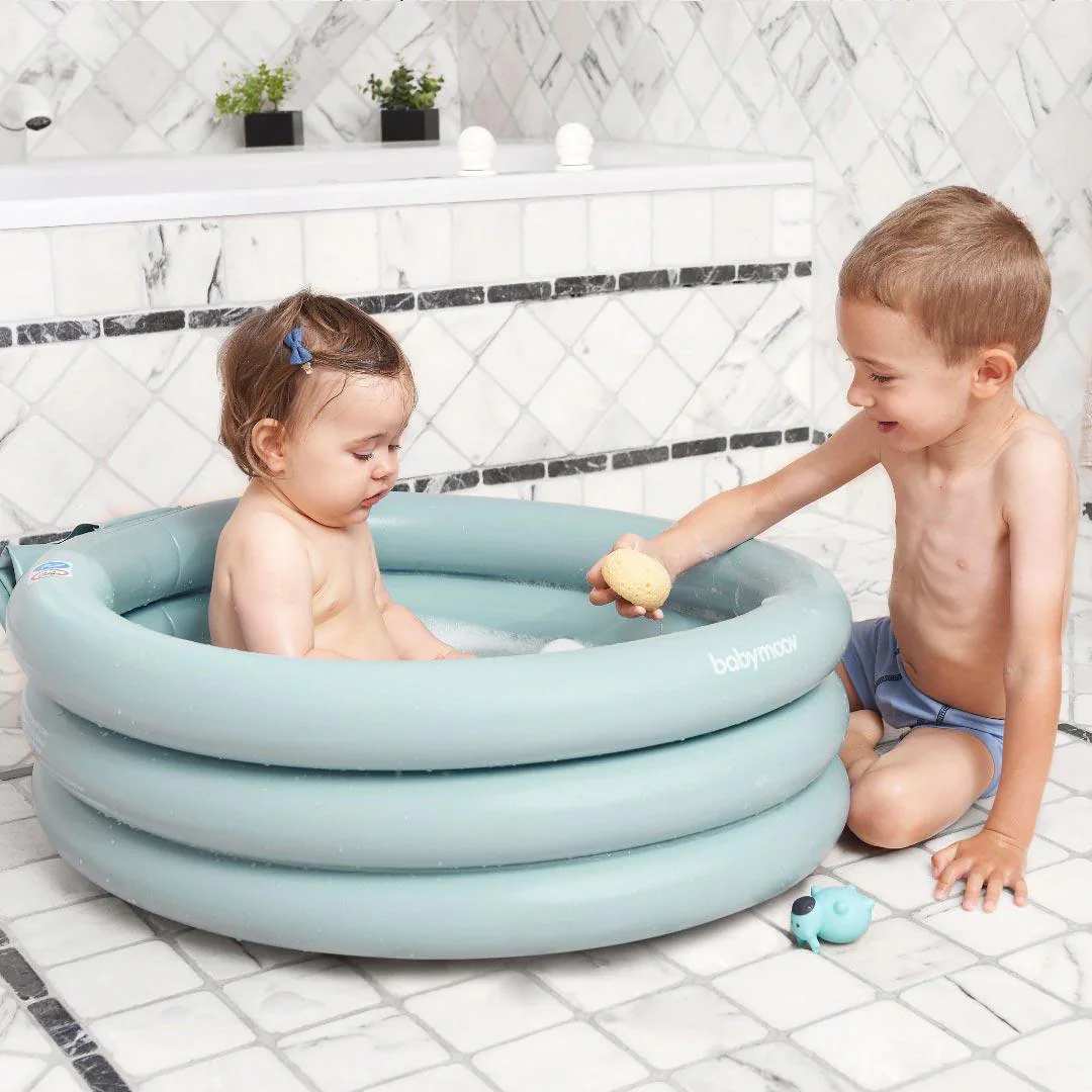 babymoov Aquadots Inflatable Baby Bath + Paddling Pool - Image 4