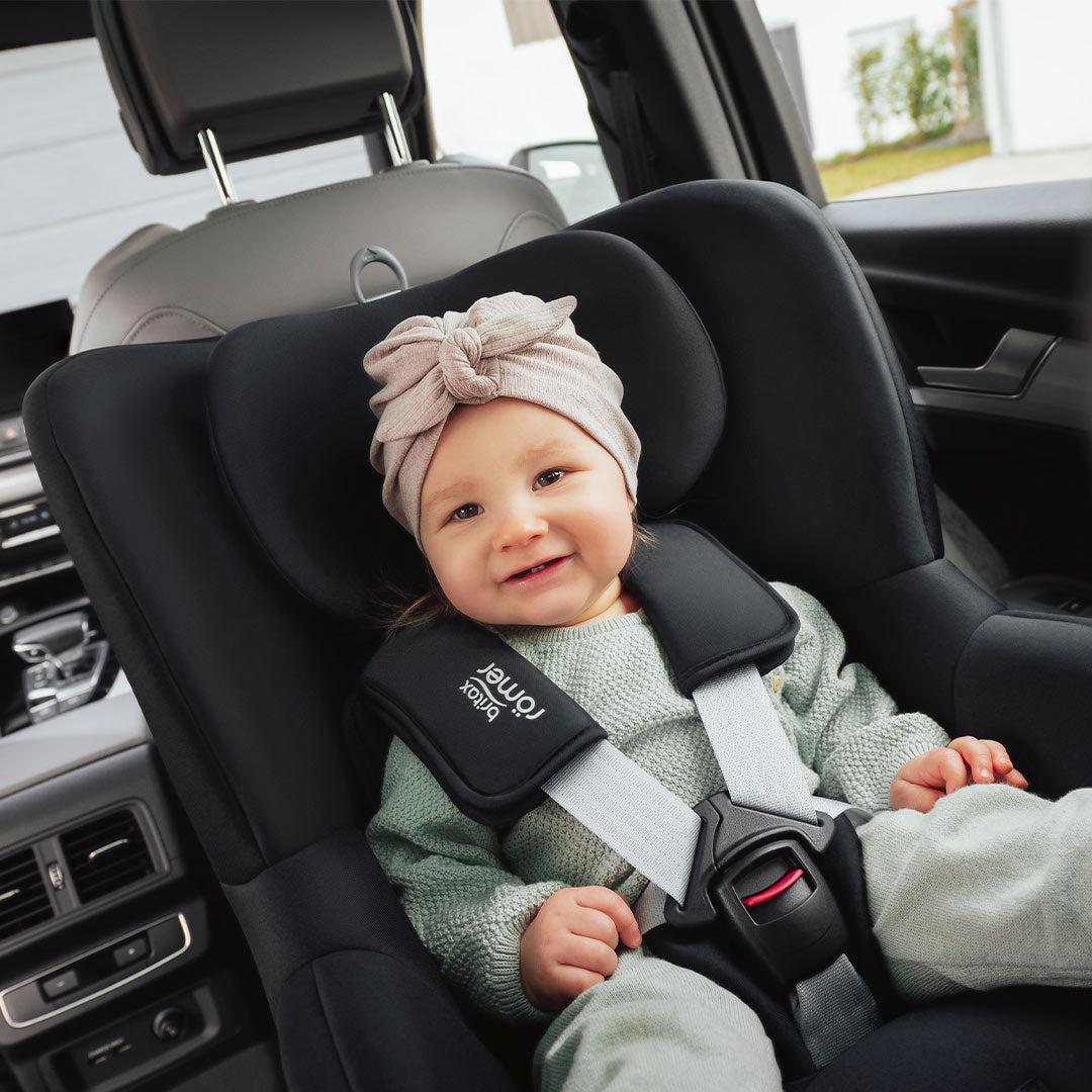 Britax Romer Dualfix M Plus 360 Spin Car Seat - Space Black - Image 2