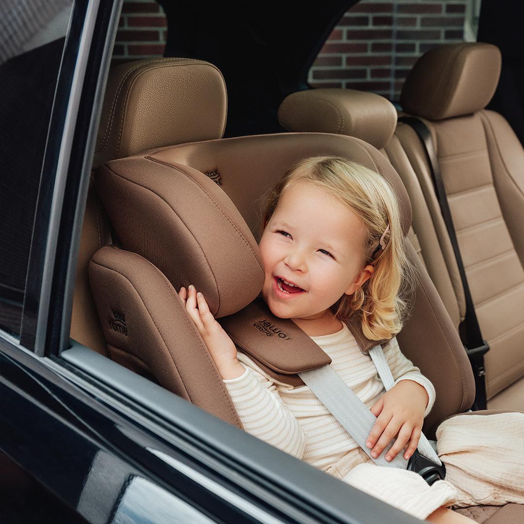 Britax Römer Advansafix Pro Car Seat - Warm Caramel - Lux - Image 5