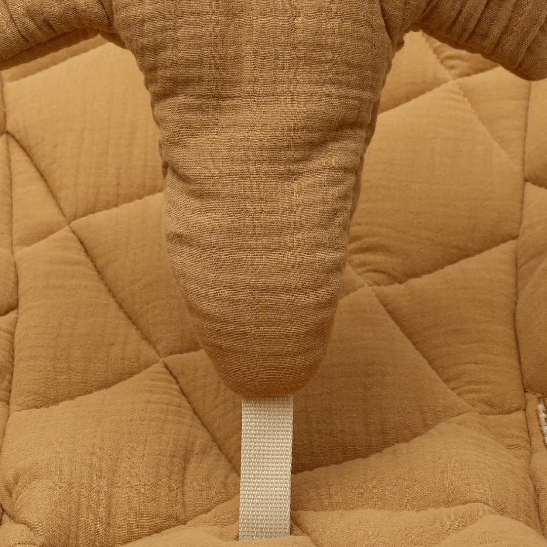 Charlie Crane LEVO Baby Rocker Cushion - Camel - Image 4