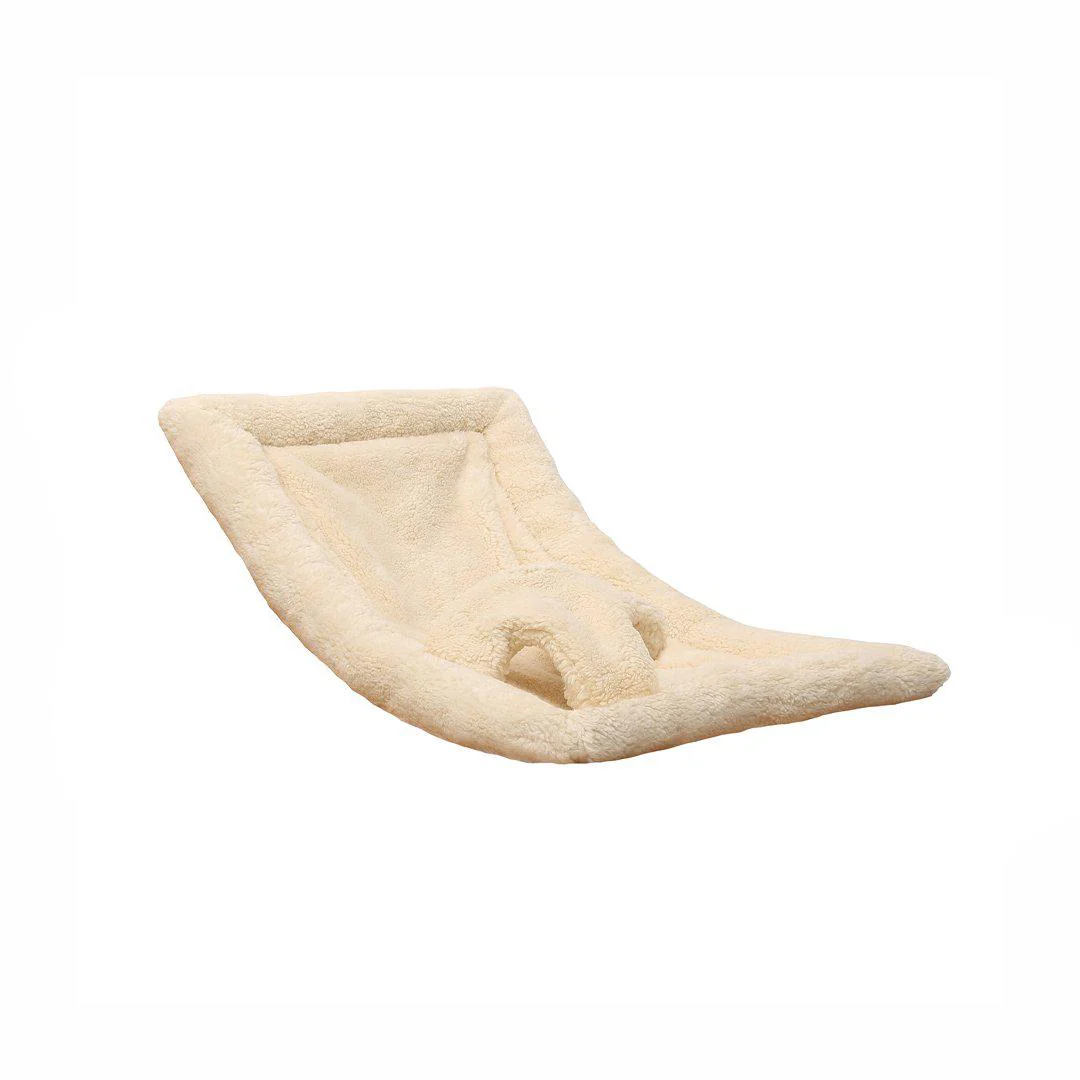 Charlie Crane LEVO Baby Rocker Cushion - Fur Milk - Image 3