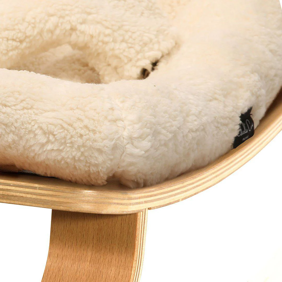 Charlie Crane LEVO Baby Rocker Cushion - Fur Milk - Image 5