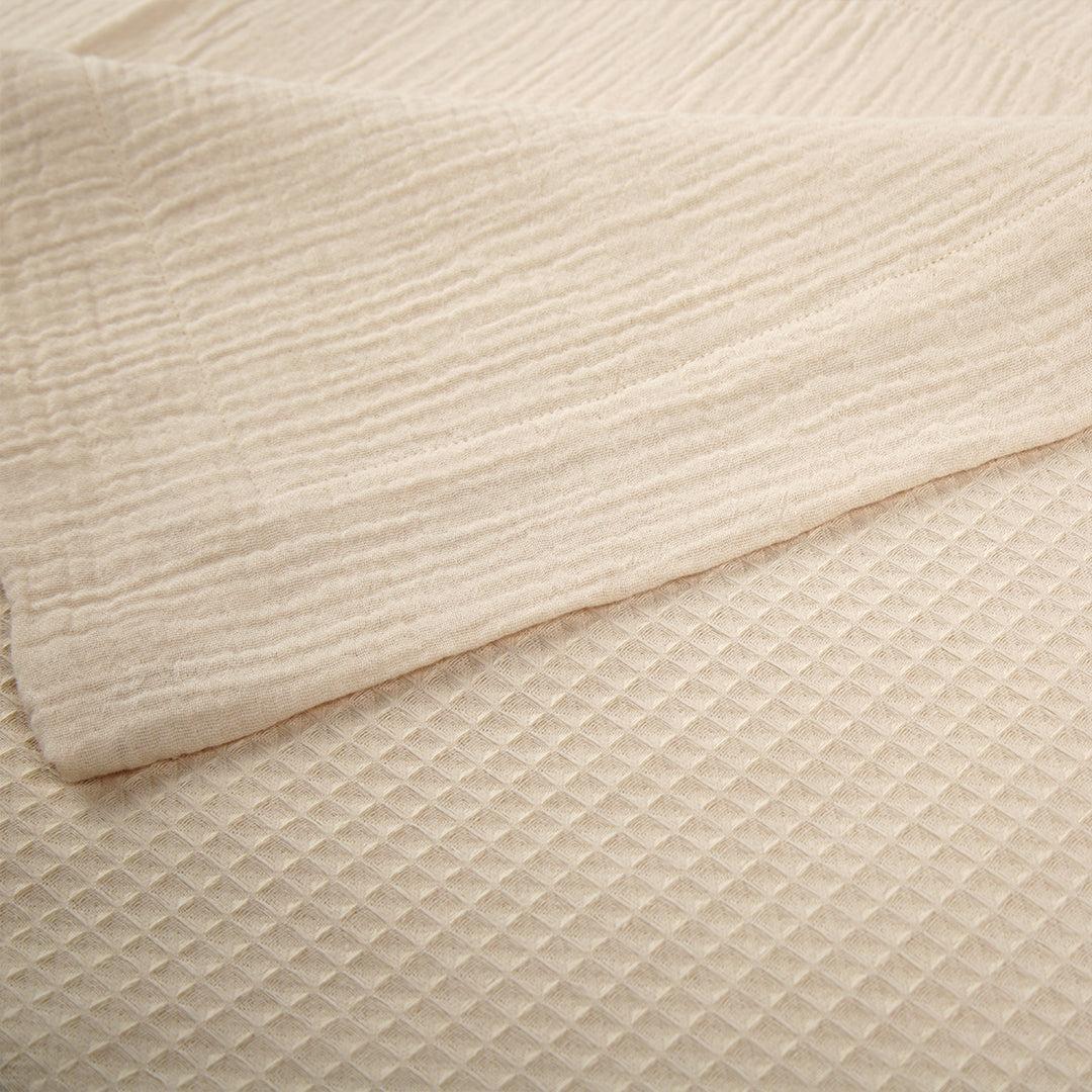 CuddleCo Comforter Blanket - Cashmere Waffle - Image 4