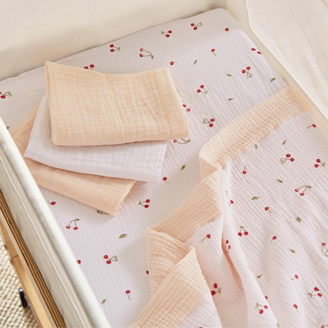 CuddleCo Universal Crib/ Co Sleeper Bedding Set - Ditsy Cherry - Image 2
