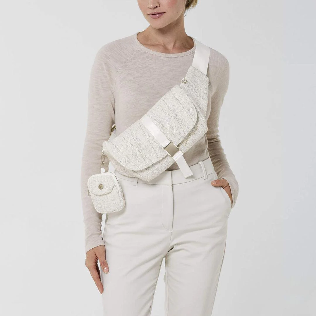 CYBEX Coya Baby Carrier - Cream White (Bouclé) - Image 5