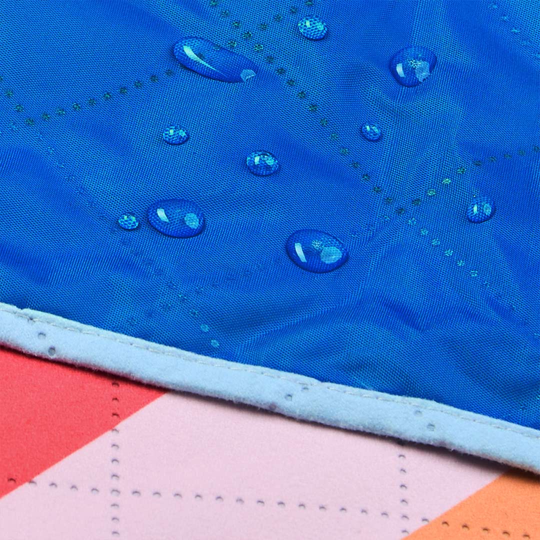 Dock & Bay Picnic Blanket - Sugar Sorbet - Image 5