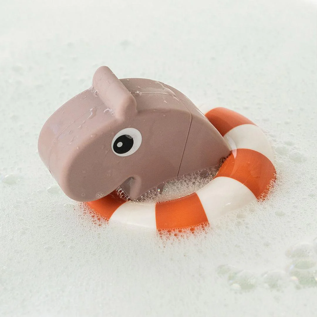 Done by Deer Bath Squirter Toy - Ozzo Powder - Image 3