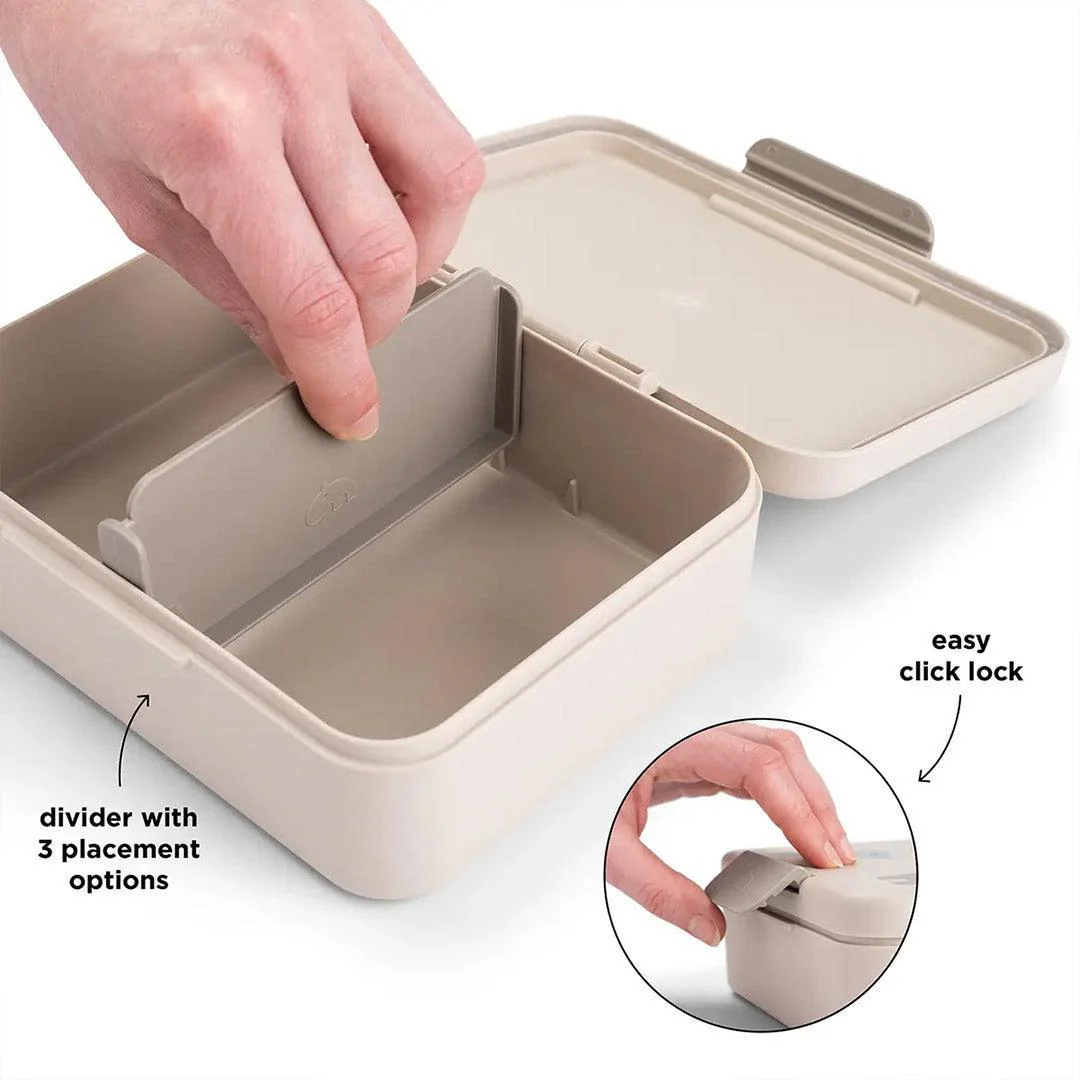 Done by Deer Lunch box w/divider - Celebration Sand - Image 4