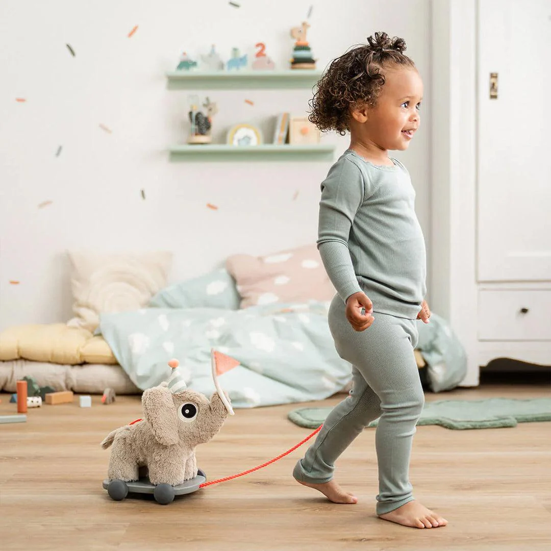 Done by Deer Pull Along 2-in-1 Toy - Elphee Sand - Image 2