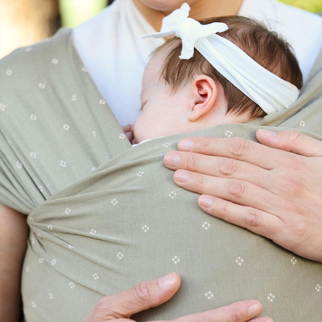 Ergobaby Aura Wrap Sustainable Knit - Olive Diamonds - Image 10