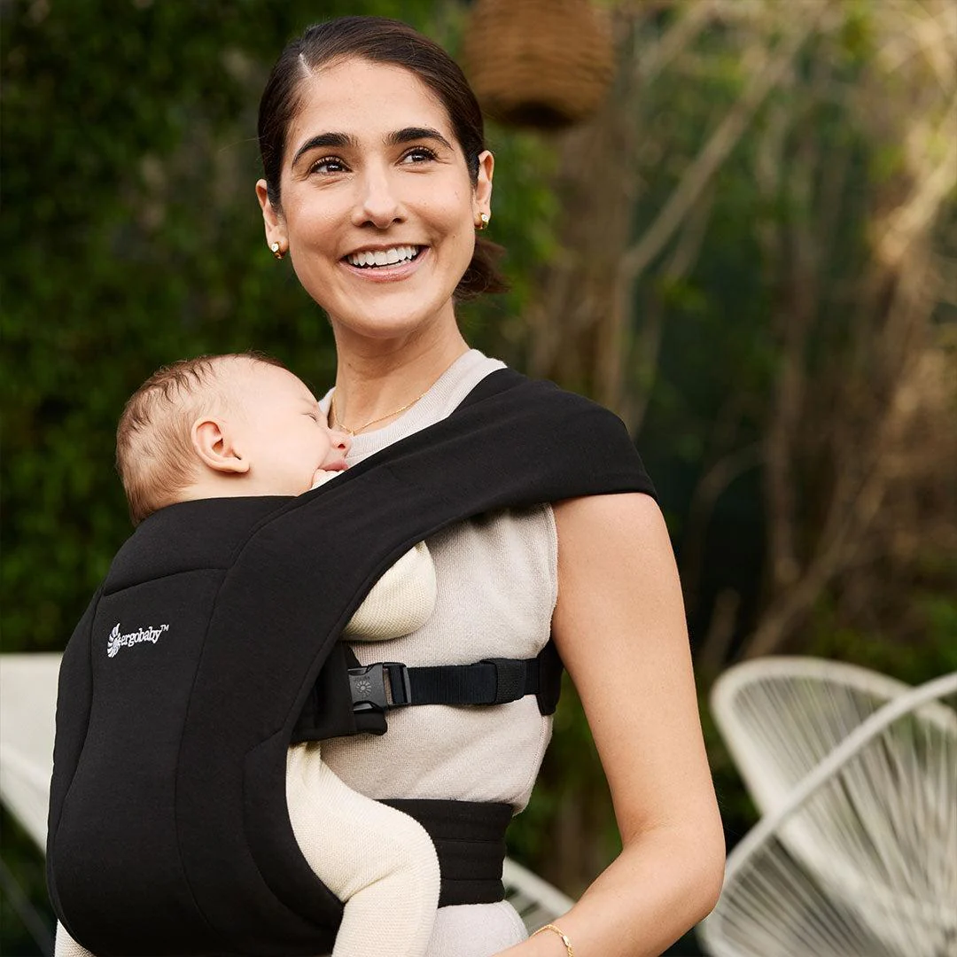 Ergobaby Embrace Newborn Carrier - Pure Black - Image 8