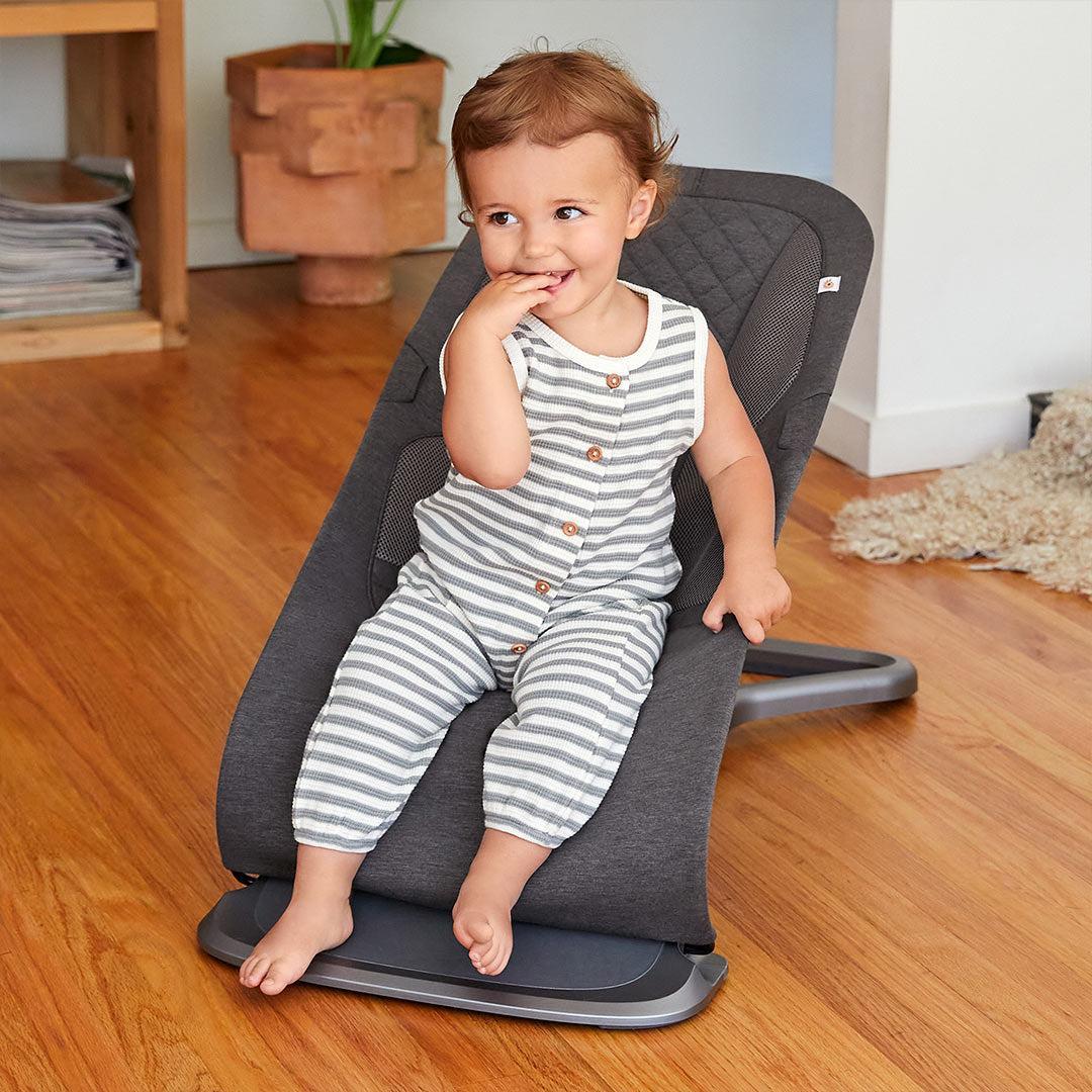 Ergobaby Evolve Baby Bouncer - Charcoal Grey - Image 8