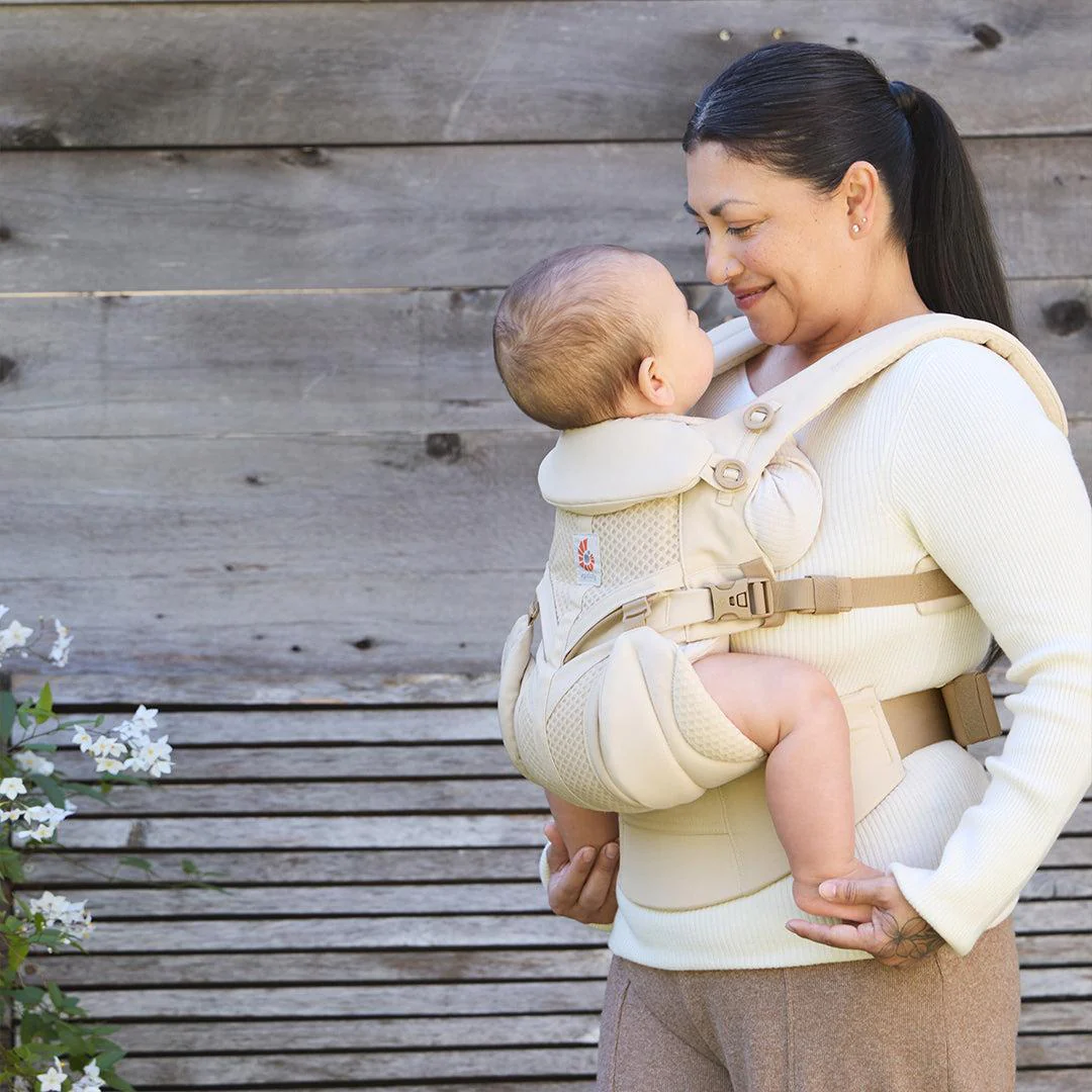 Ergobaby Omni Classic Mesh Baby Carrier - Natural Beige - Image 10