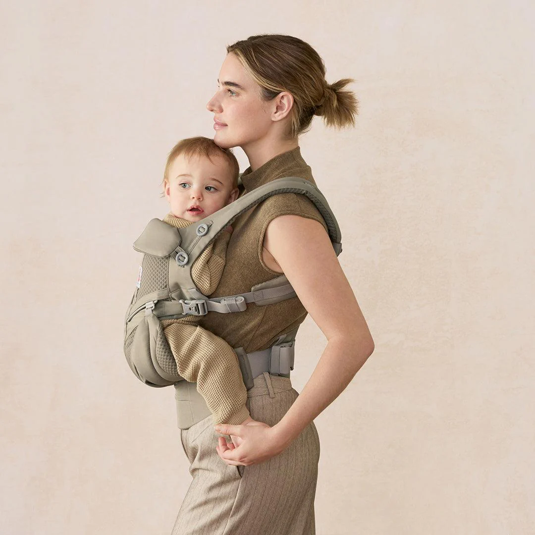 Ergobaby Omni Classic Mesh Baby Carrier - Soft Olive - Image 9
