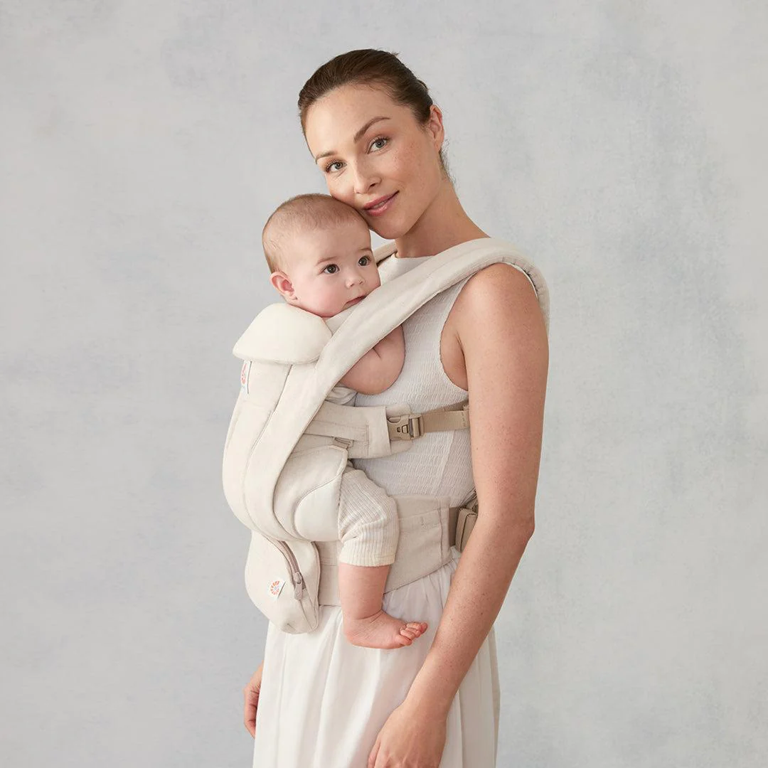 Ergobaby Omni Deluxe Baby Carrier - Natural Linen - Image 8