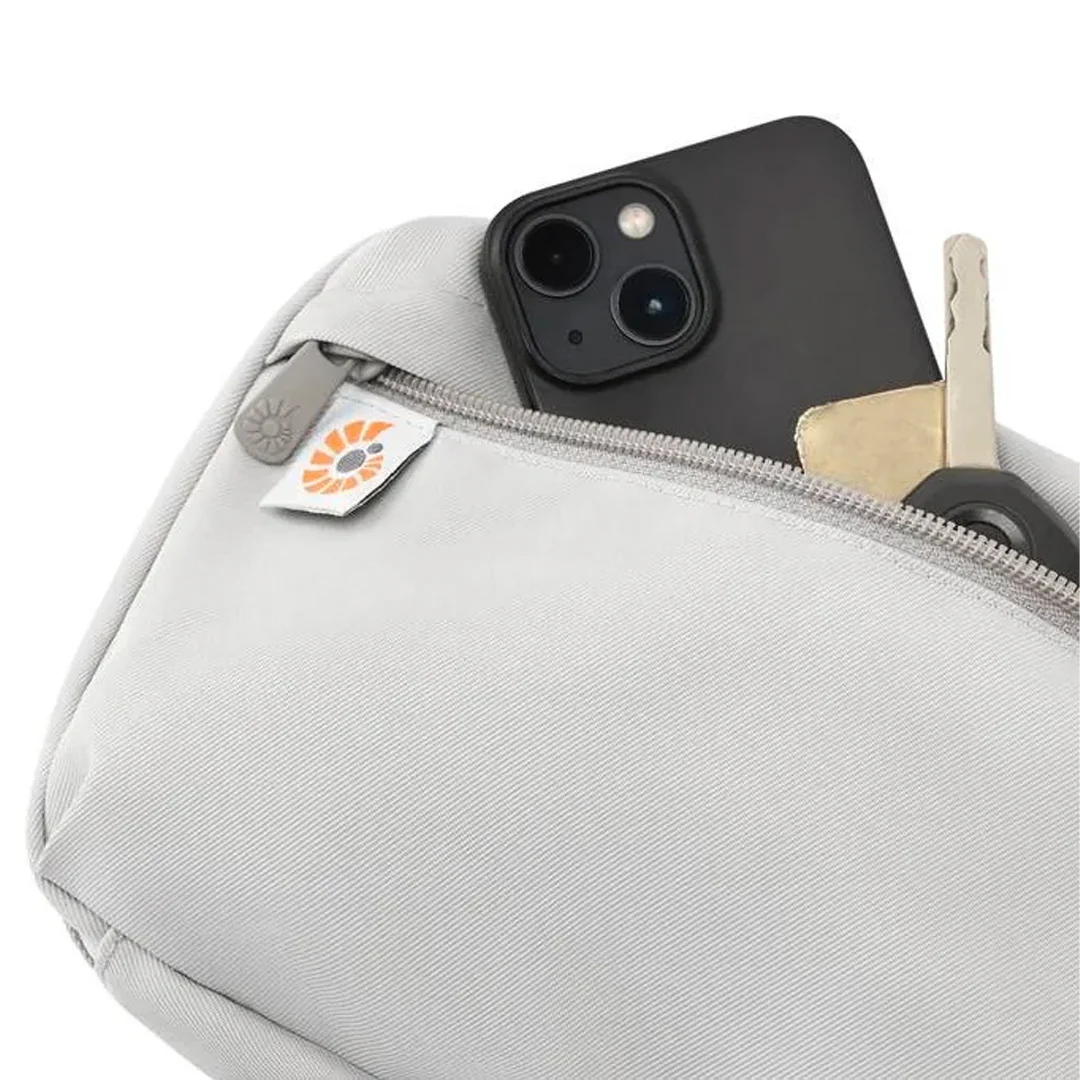 Ergobaby Portable Changing Pad - Grey - Image 3