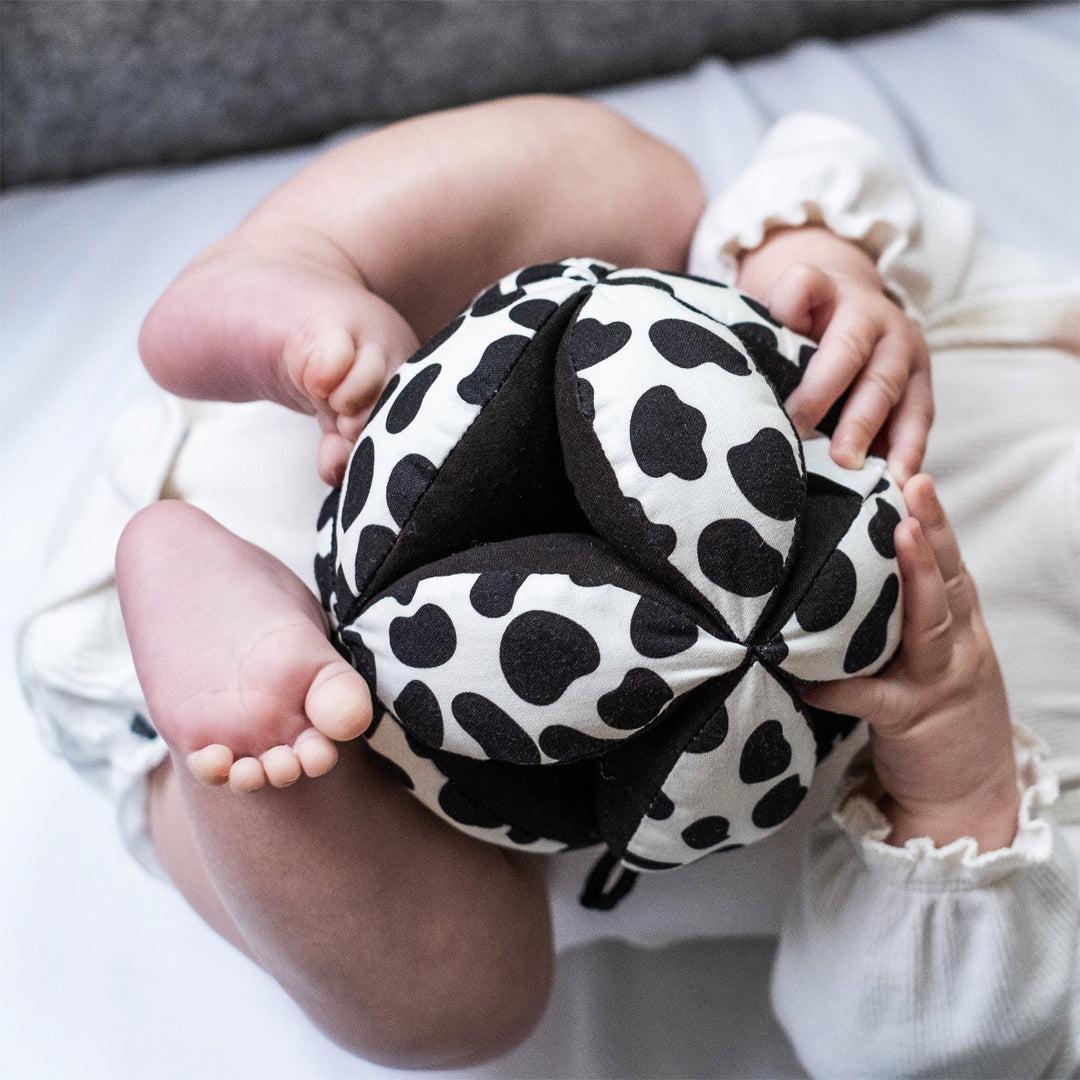 Etta Loves Sensory Grasp Ball - Image 6