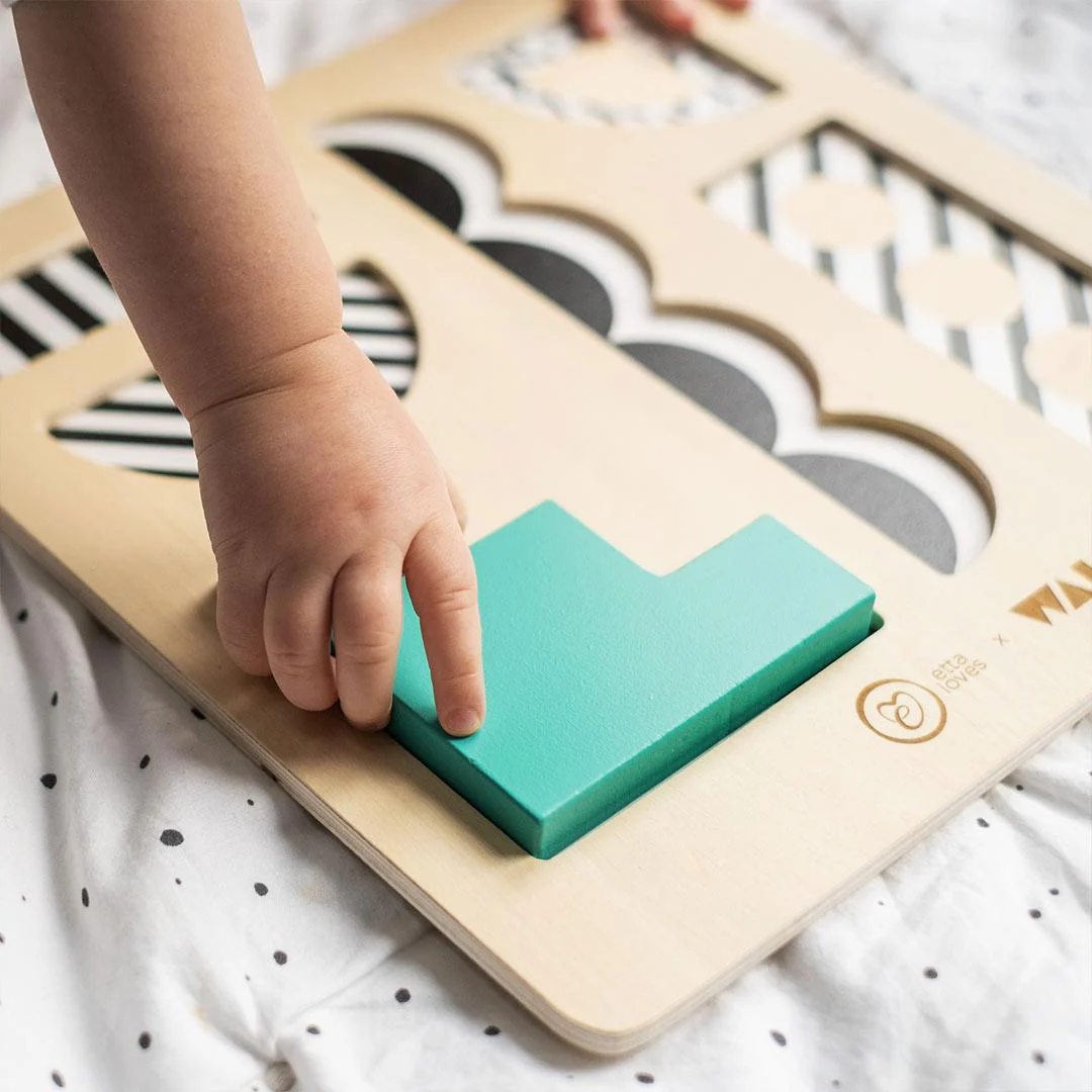 Etta Loves Wooden Puzzle - Image 6