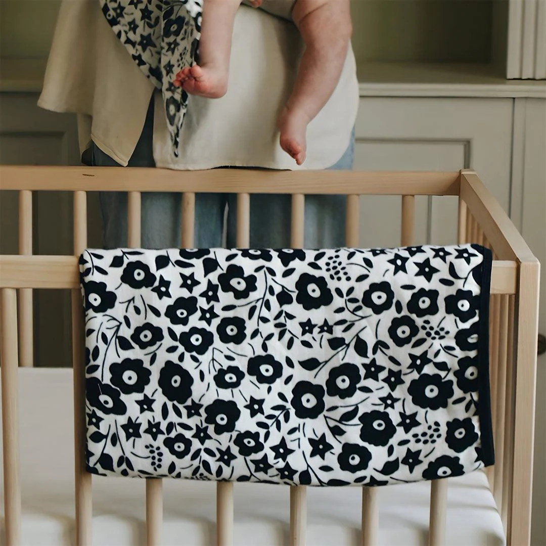 Etta Loves x LIBERTY Sensory Muslin Blanket - Multicoloured - Image 2