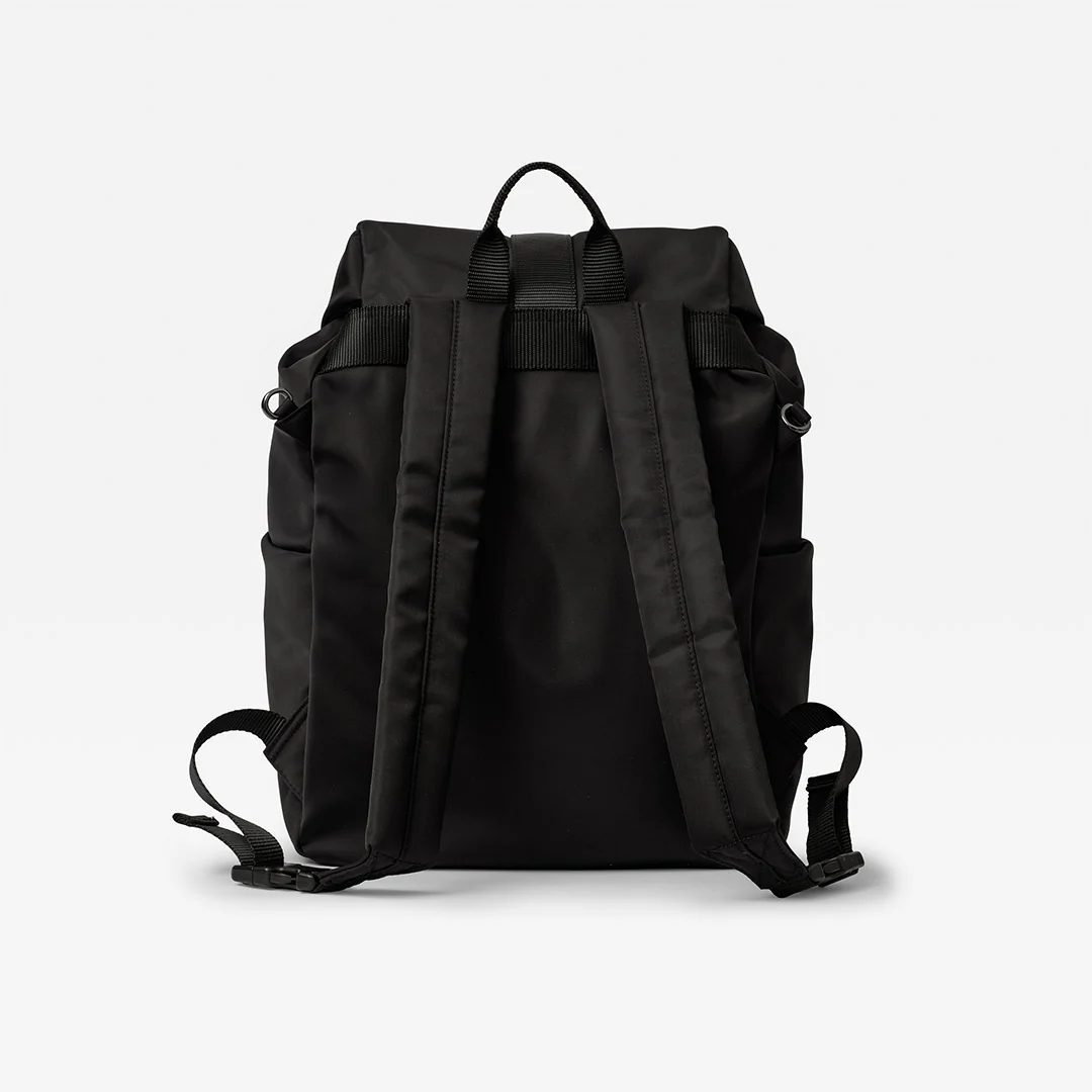 Finnson Elise Eco Changing Backpack & Changing Mat - Black - Image 7