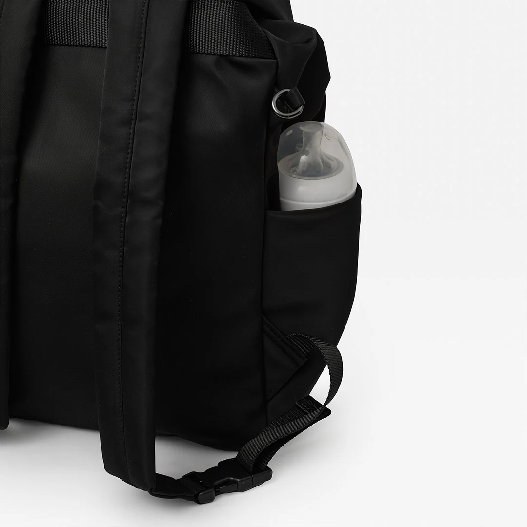 Finnson Elise Eco Changing Backpack & Changing Mat - Black - Image 8