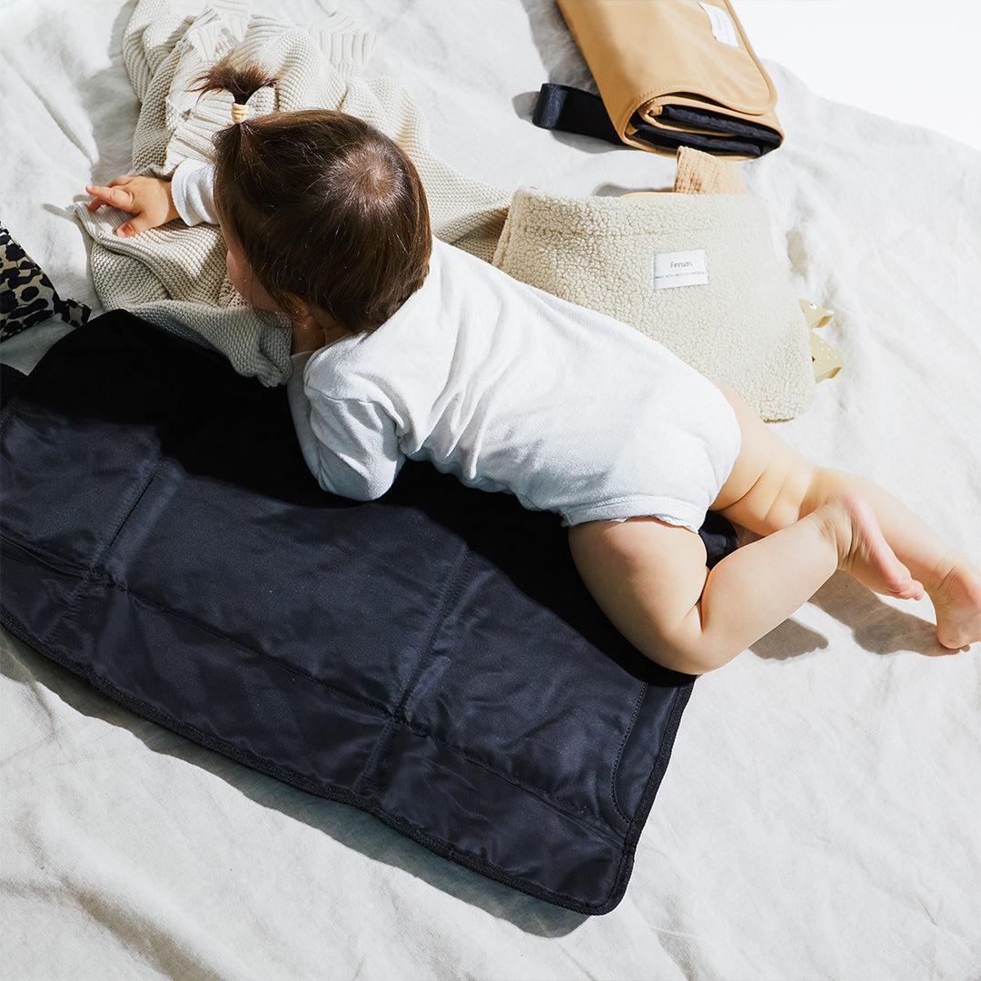 Finnson Kari Eco Changing Mat - Black - Image 2