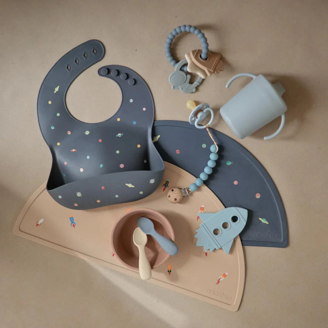 FRIGG Moon Phase Latex Pacifier - 2 Pack - Pack Powder Blue - Slate - Image 3