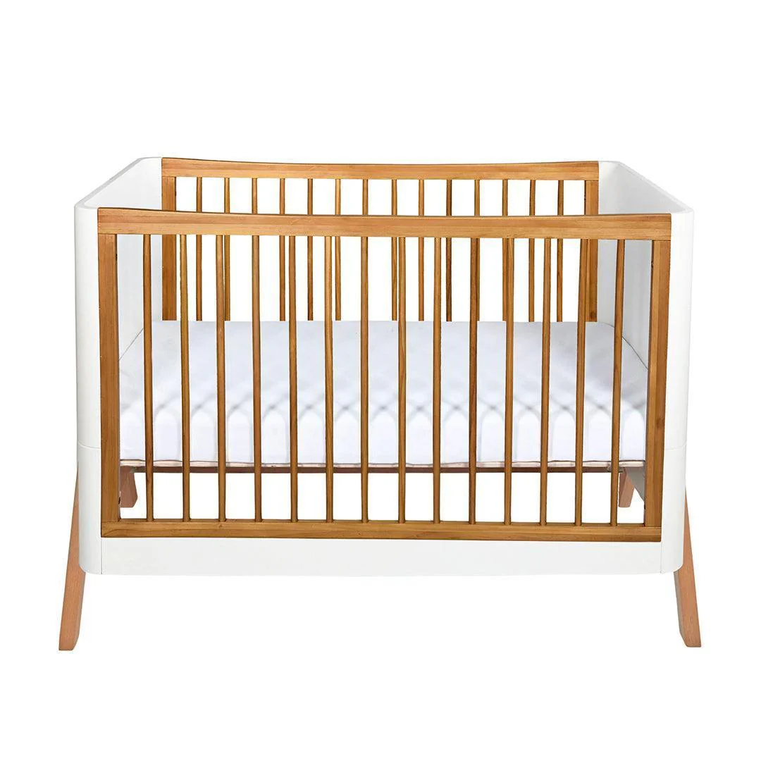 Gaia Baby Hera Cot Bed 'Studio Edit' - White / Oak