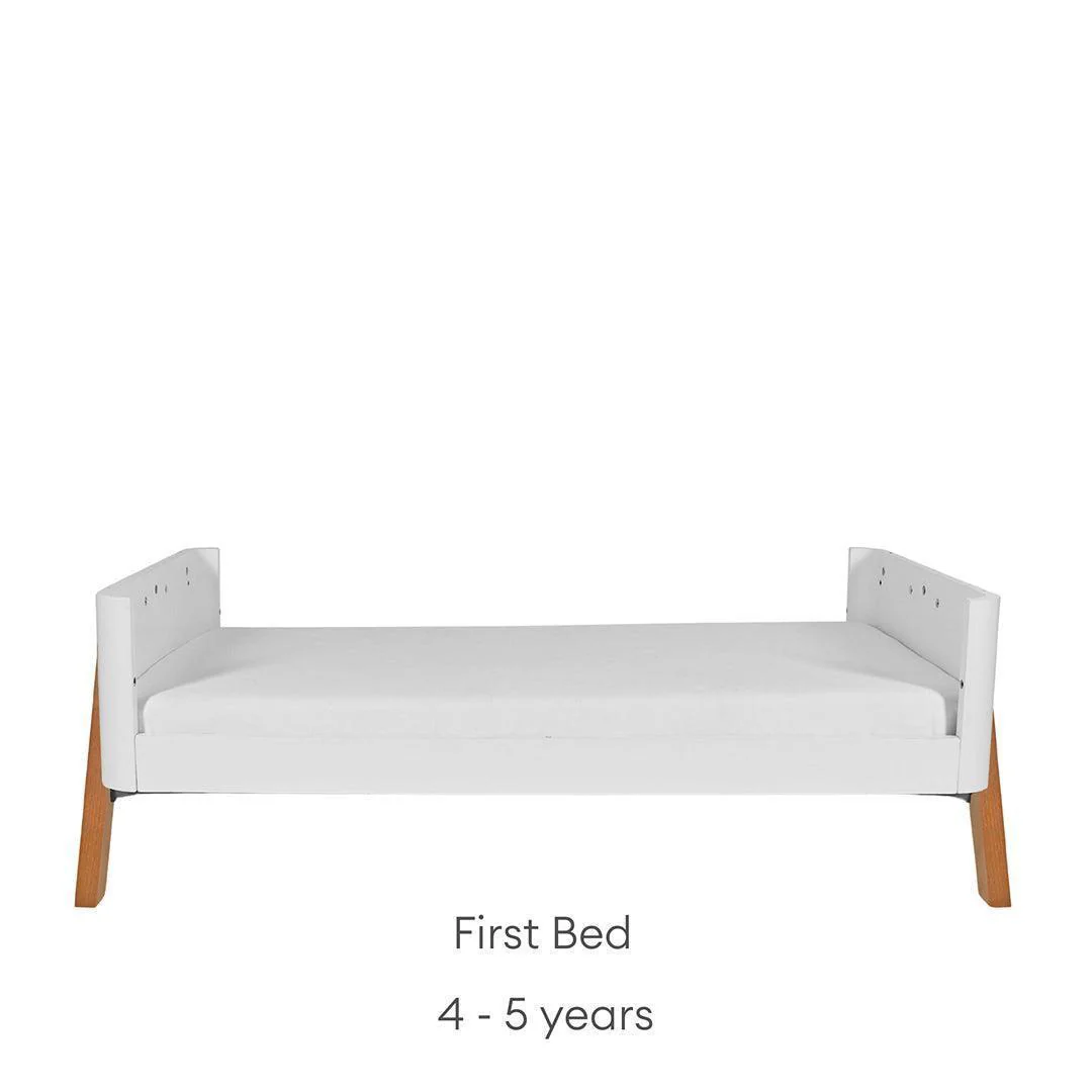 Gaia Baby Hera Cot Bed 'Studio Edit' - White / Oak - Image 10