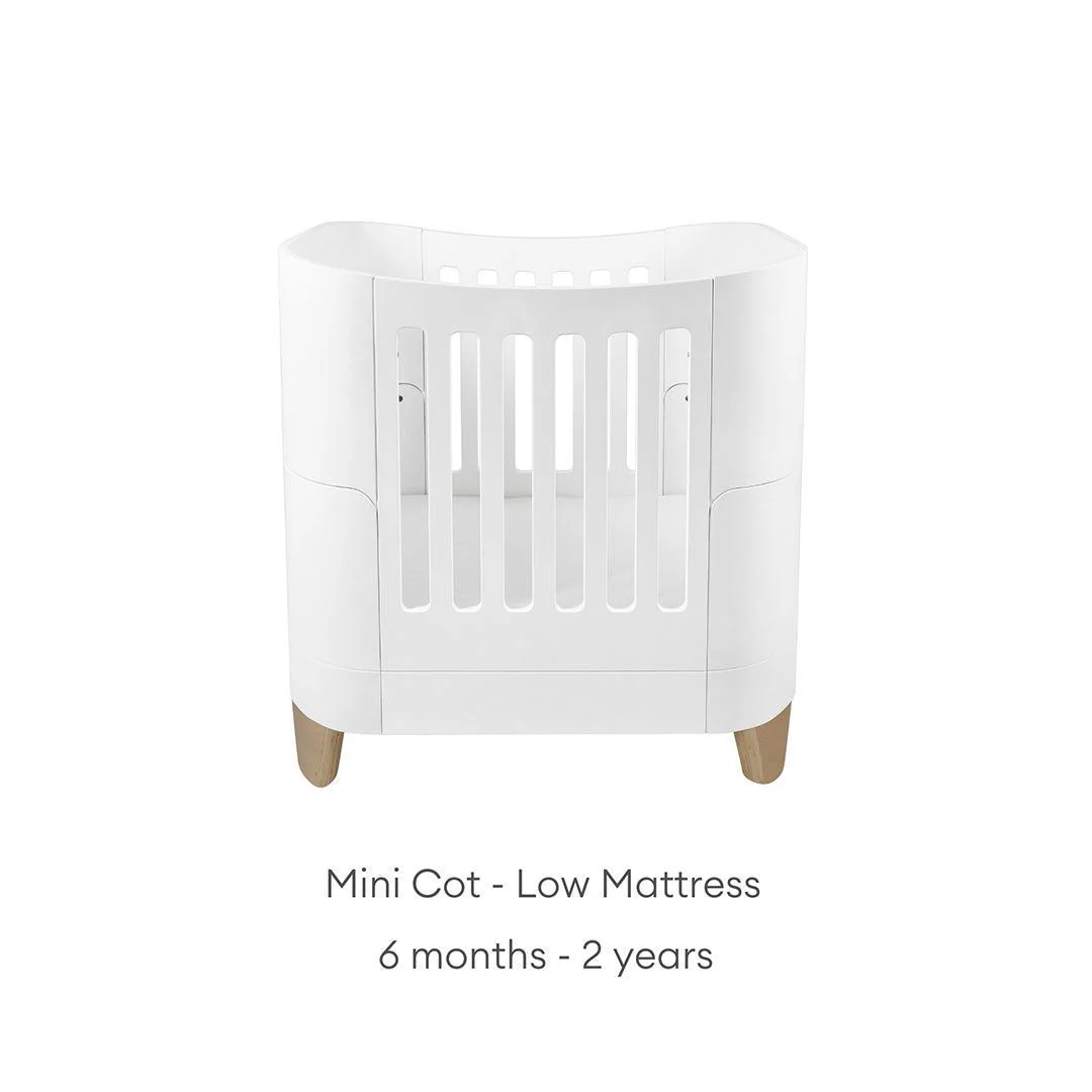 Gaia Baby Serena Mini Cot and Dresser Set - White / Natural - Image 5
