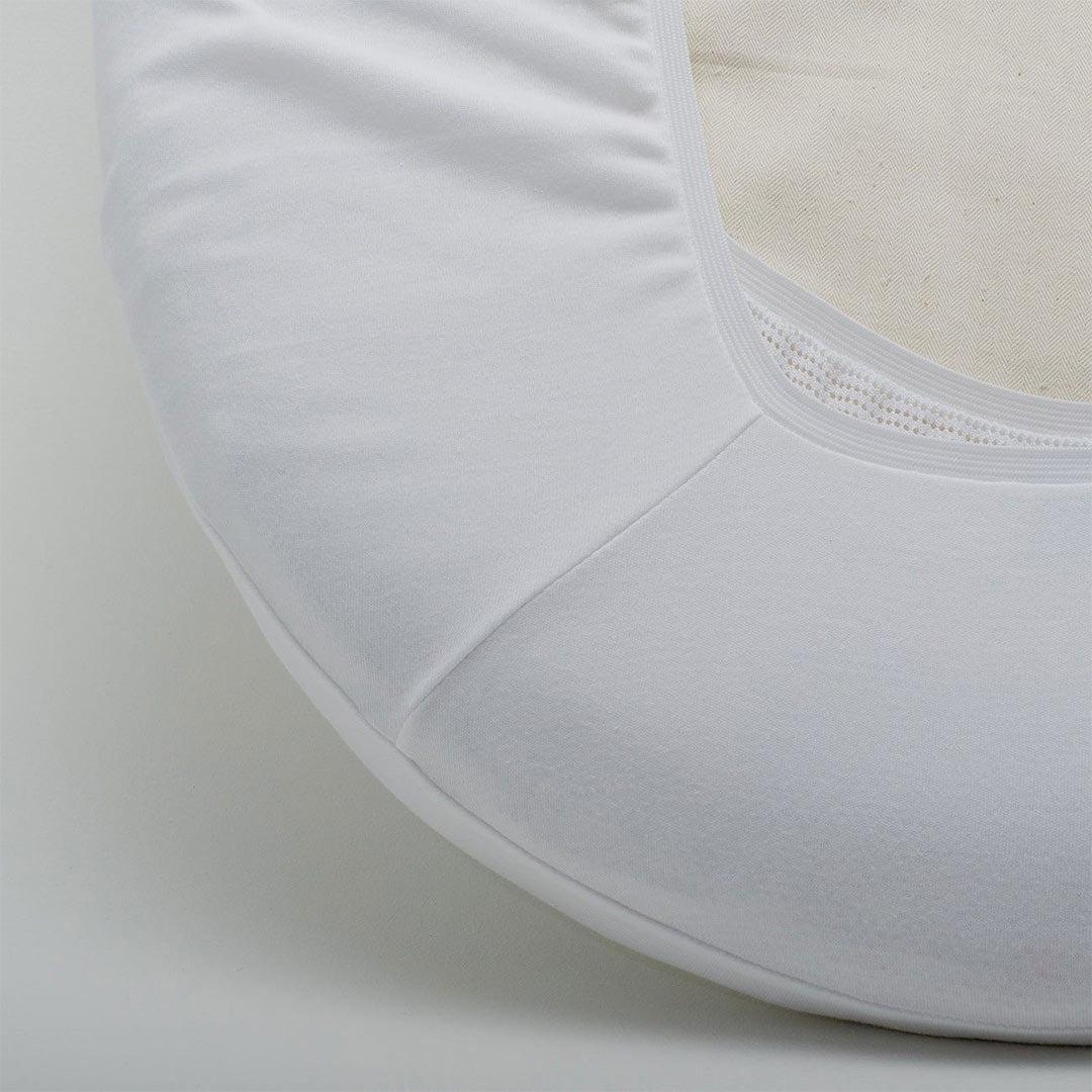 Gaia Hera Complete Sleep Cot Bed Sheets - White - 2 Pack - Image 3
