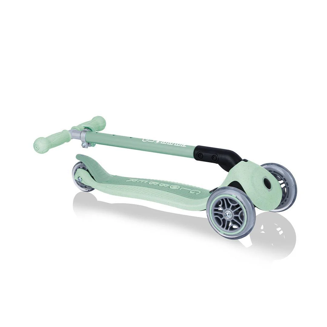 Globber Junior Foldable Lights Eco - Pistachio - Image 15