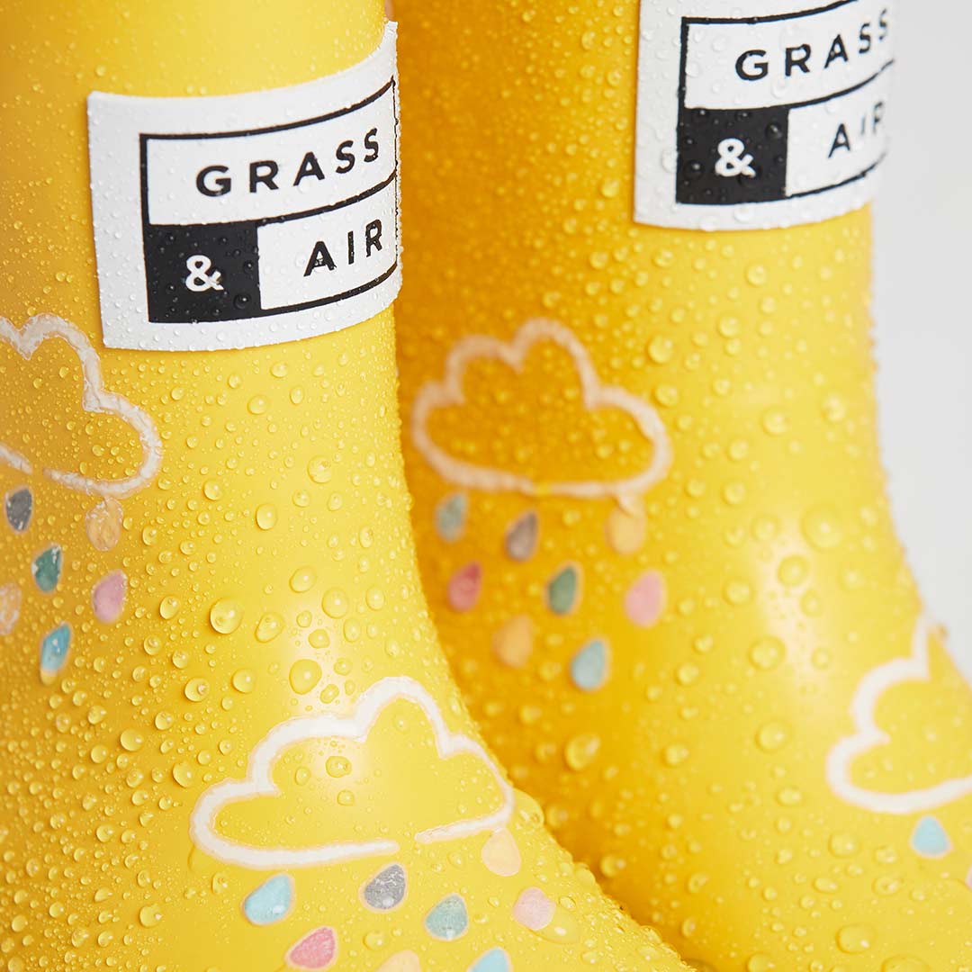 Grass & Air Colour-Revealing Wellies - Yellow - Image 5