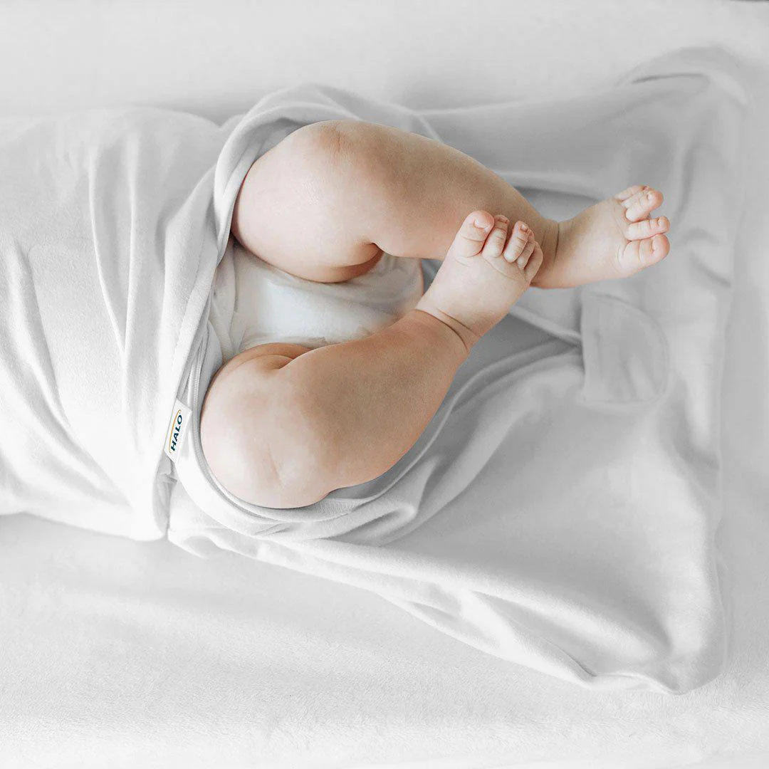 HALO SleepSack Swaddle - White - TOG 1.5 - Image 4