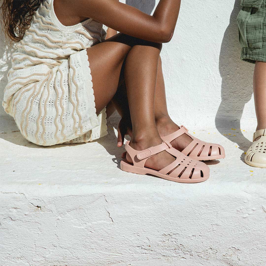 Igor Tobby Solid Sandals - Maquillaje - Image 2