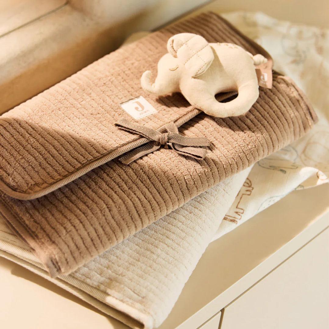 Jollein Changing Pad With Storage Pockets Cloudy Rib - Oatmeal - Image 2
