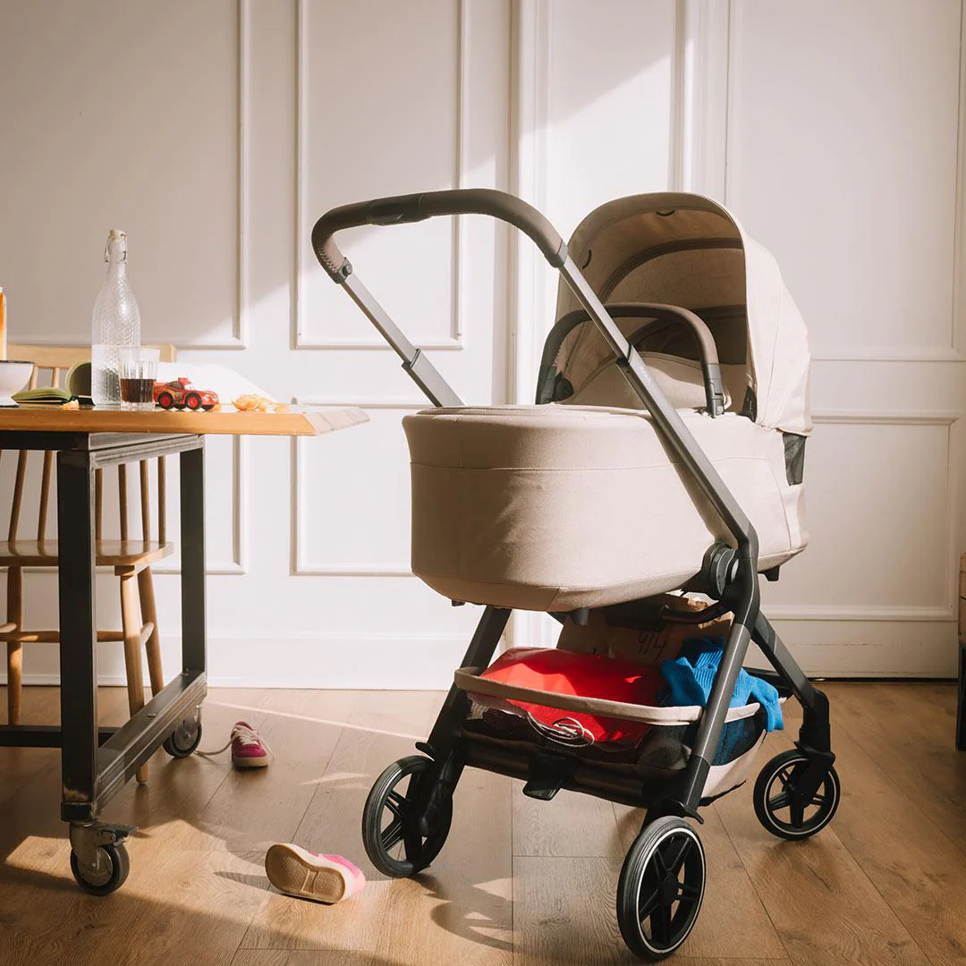 Joolz Hub2 Carrycot - Sandy Taupe - Image 5