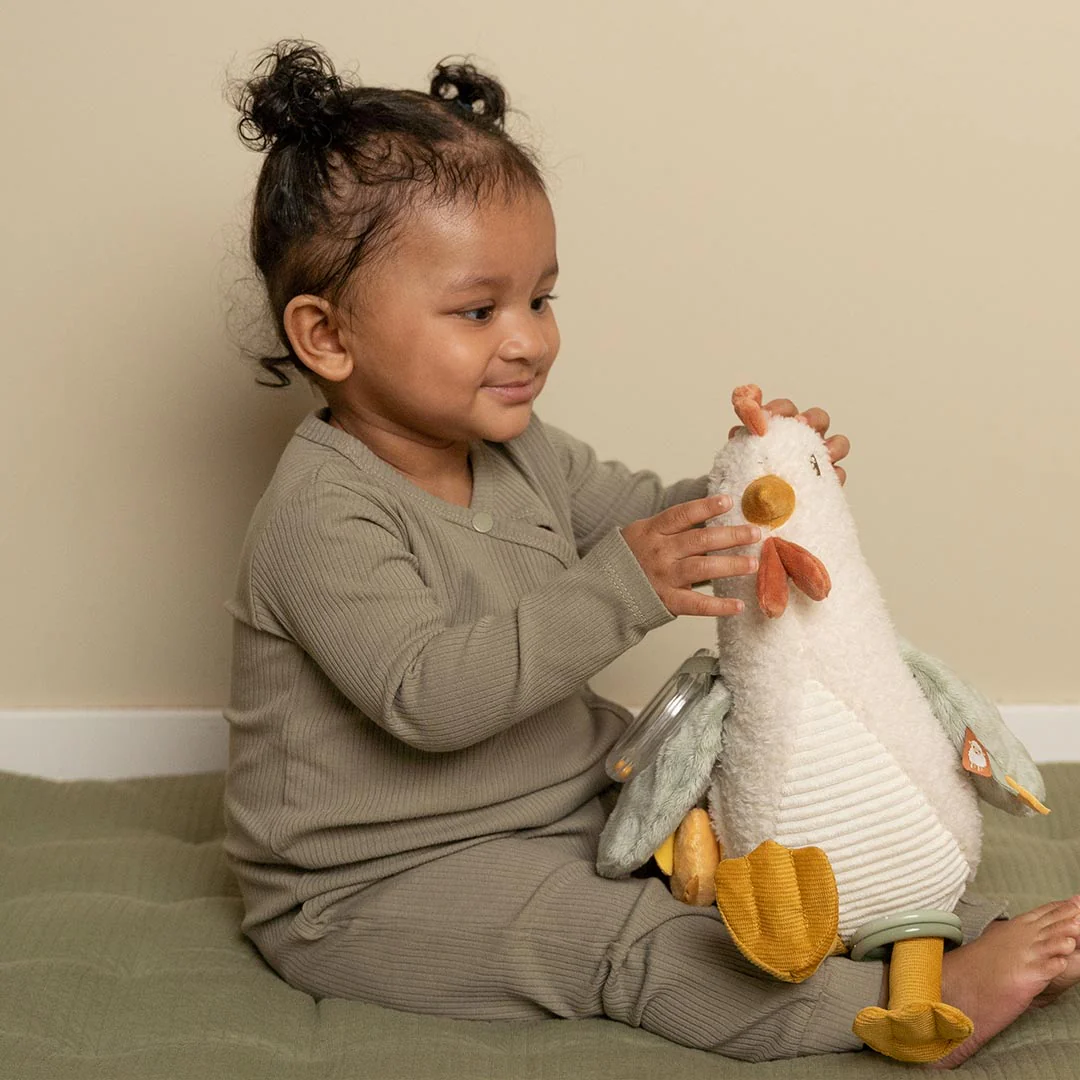 Little Dutch Activity Chicken  - Little Farm - Image 5