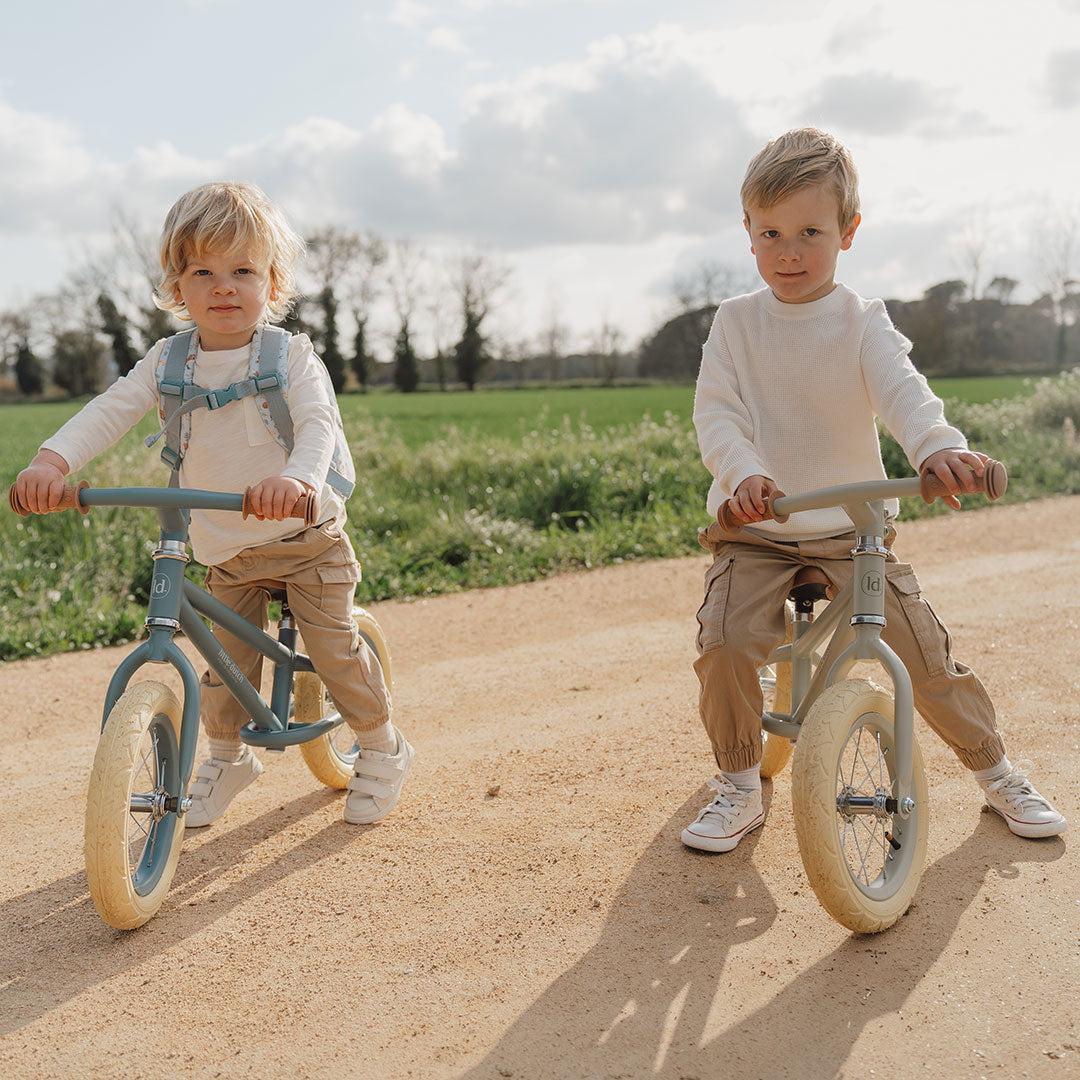 Little Dutch Balance Bike - Olive - Image 7