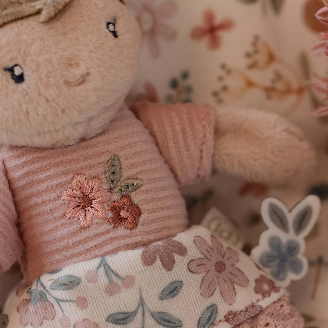 Little Dutch Cuddle Doll - Rosa - Image 4