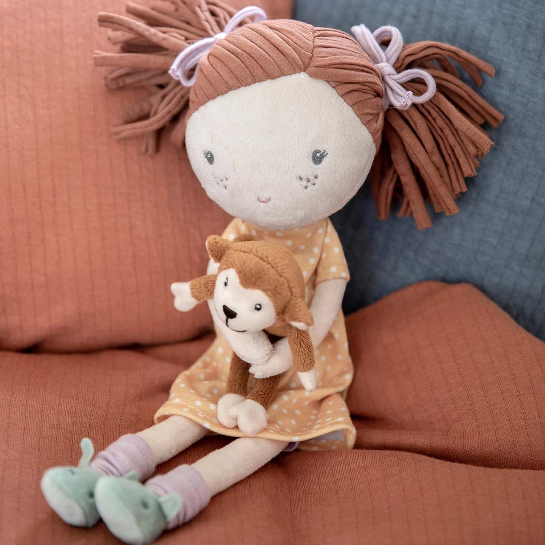 Little Dutch Cuddle Doll - Sophia - Image 4