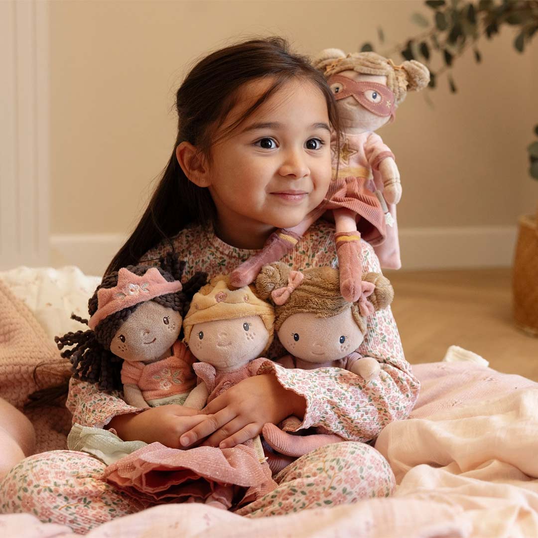 Little Dutch Cuddle Doll - Princess Julia - Image 3
