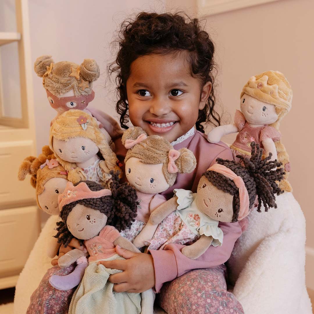 Little Dutch Cuddle Doll - Princess Julia - Image 4